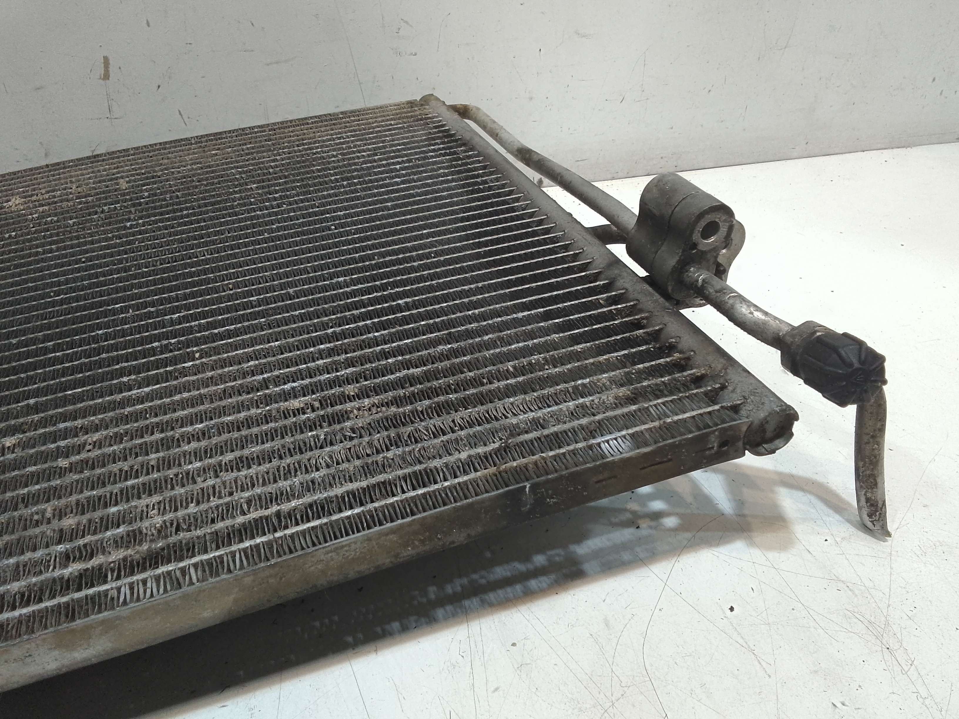 Radiatore A/C per Bmw Serie 5 E60 Touring (2003 - 2010)