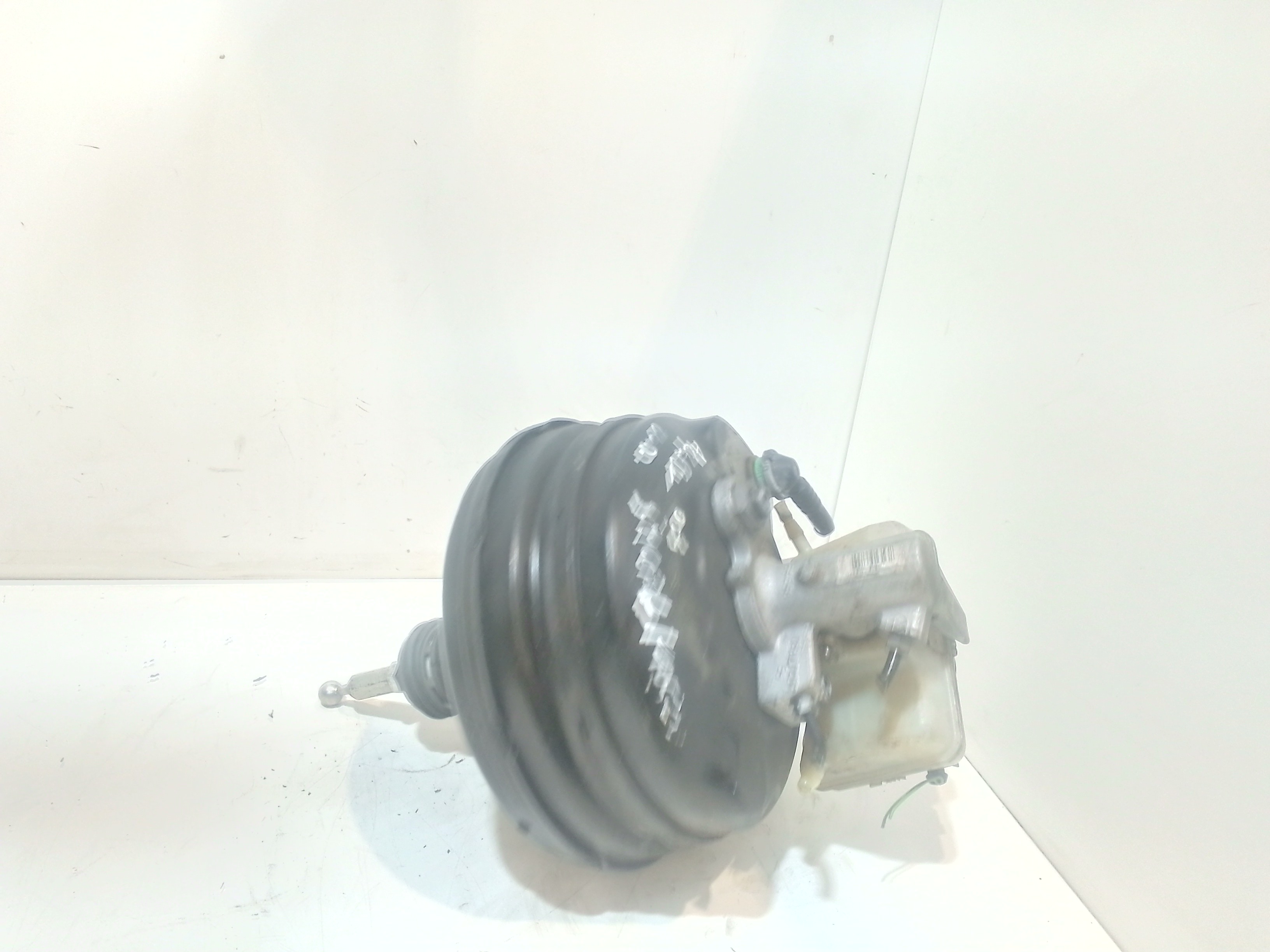 Servofreno per Audi A4 Avant (8k5) (08>15) (2008 - 2015)