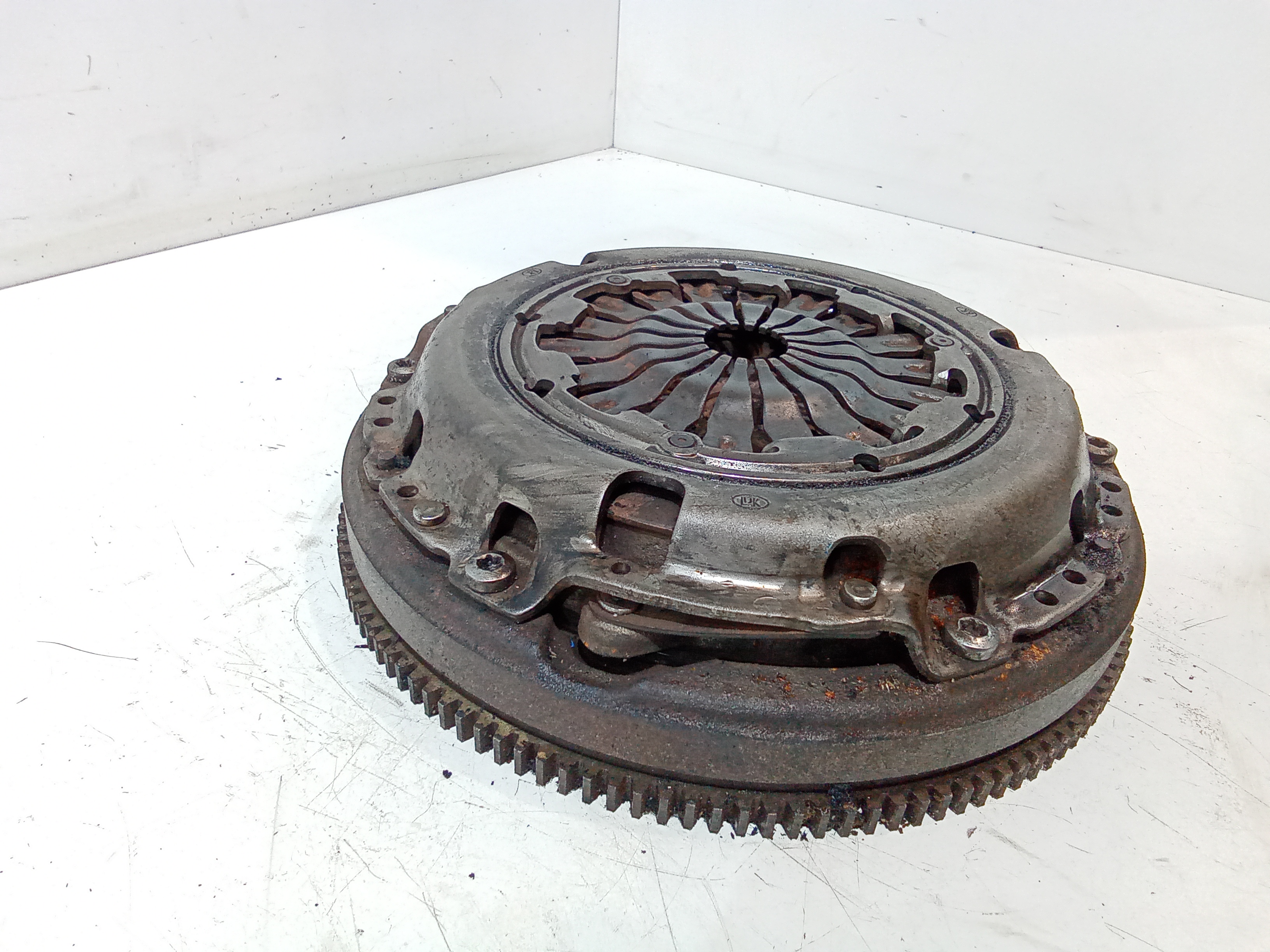 Kit Frizione e Volano per Peugeot Partner 3 Serie (2008 - In produzione)