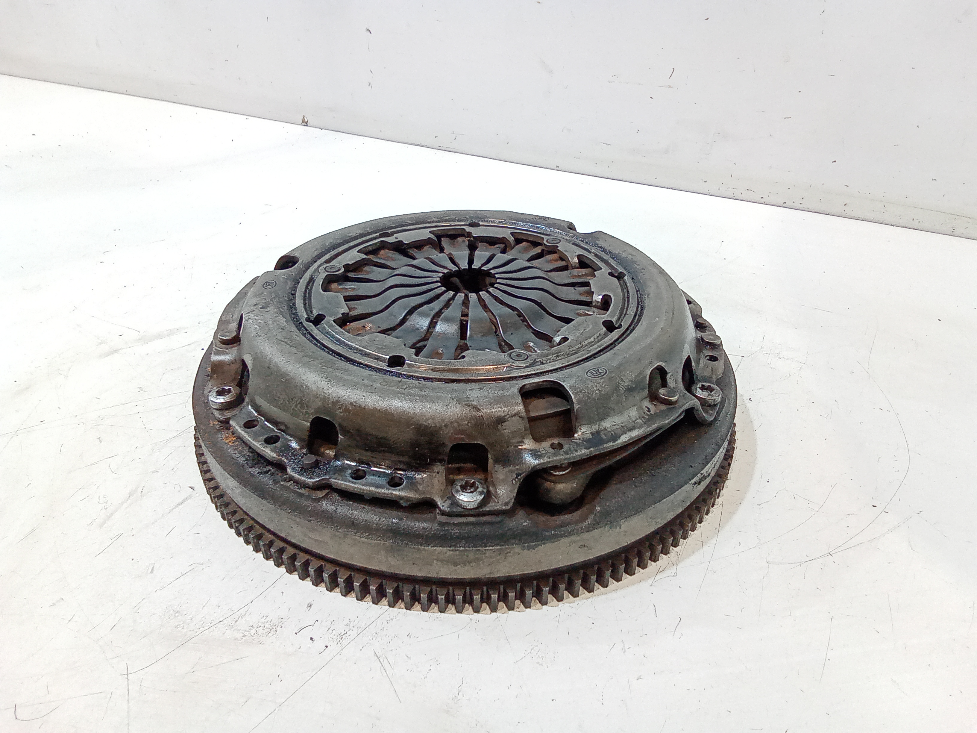 Kit Frizione e Volano per Peugeot Partner 3 Serie (2008 - In produzione)