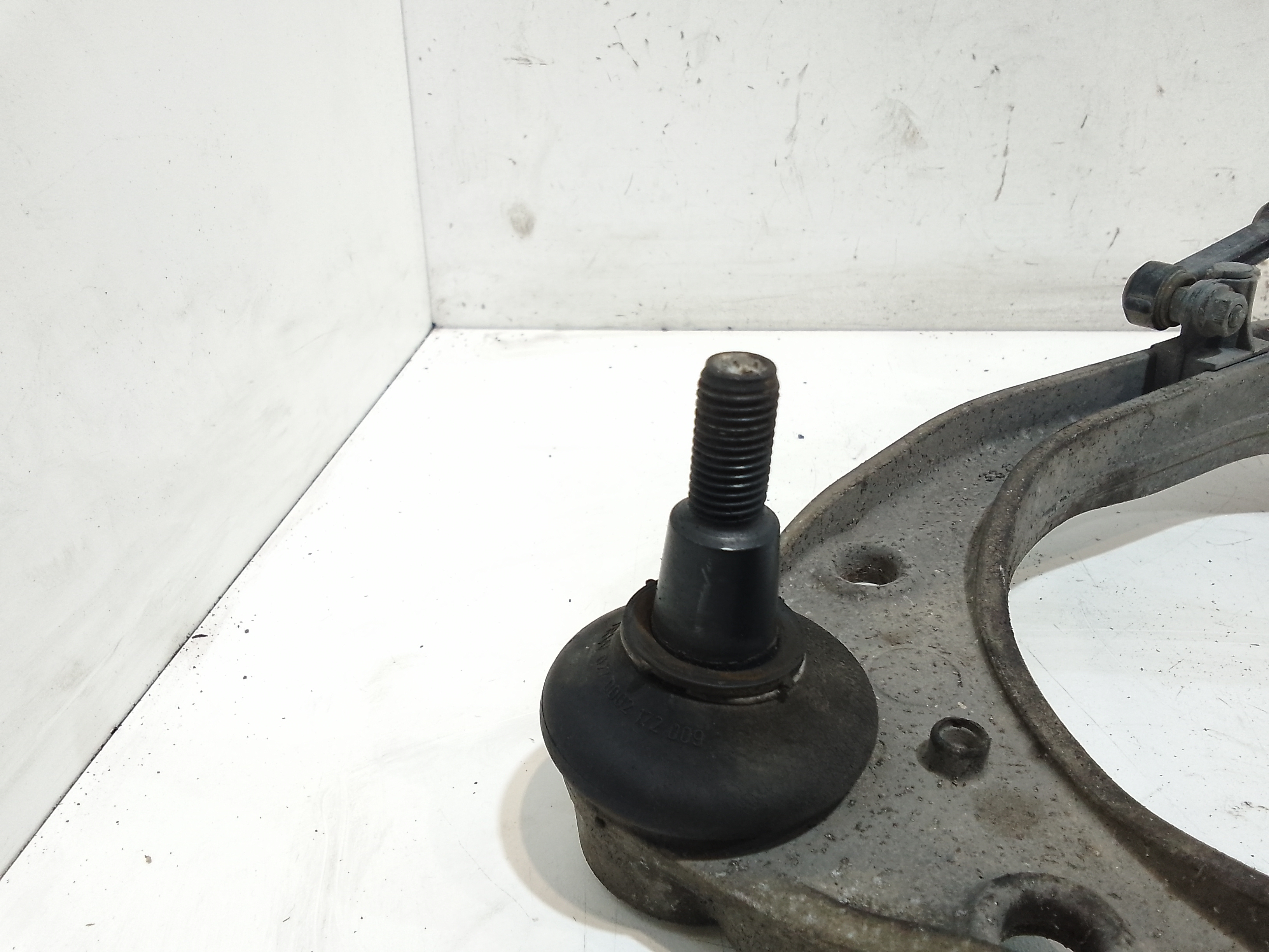 Braccio Oscillante anteriore Sinistro per Audi Q7 Serie (4lb) (05>15) (2005 - 2015)