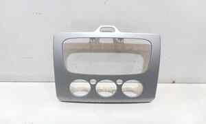 Cornice autoradio per Ford Focus Berlina 3 Serie (2004 - 2008)