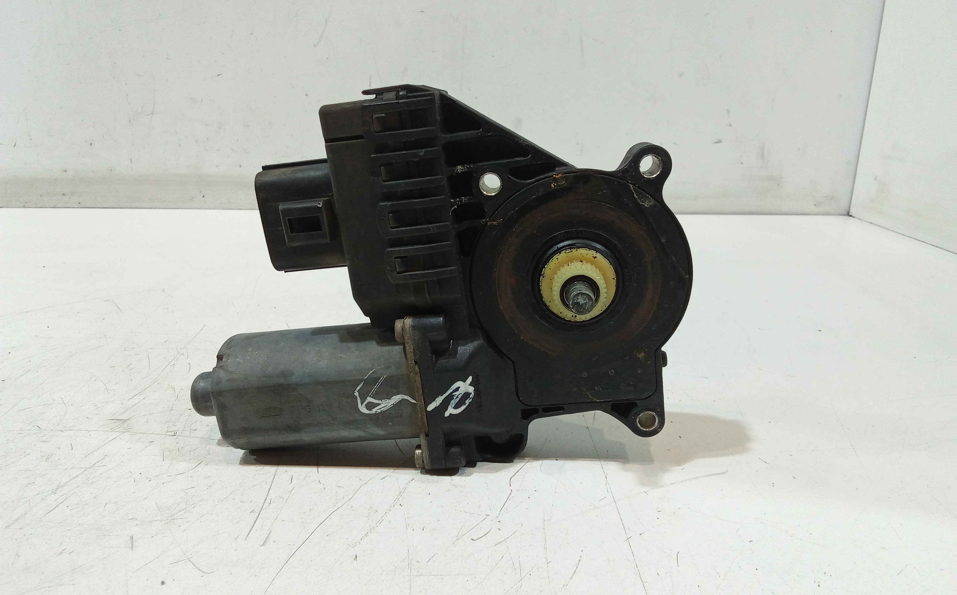 Motorino Alzavetro anteriore destra per Ford Mondeo Berlina 3 Serie (2000 - 2003)