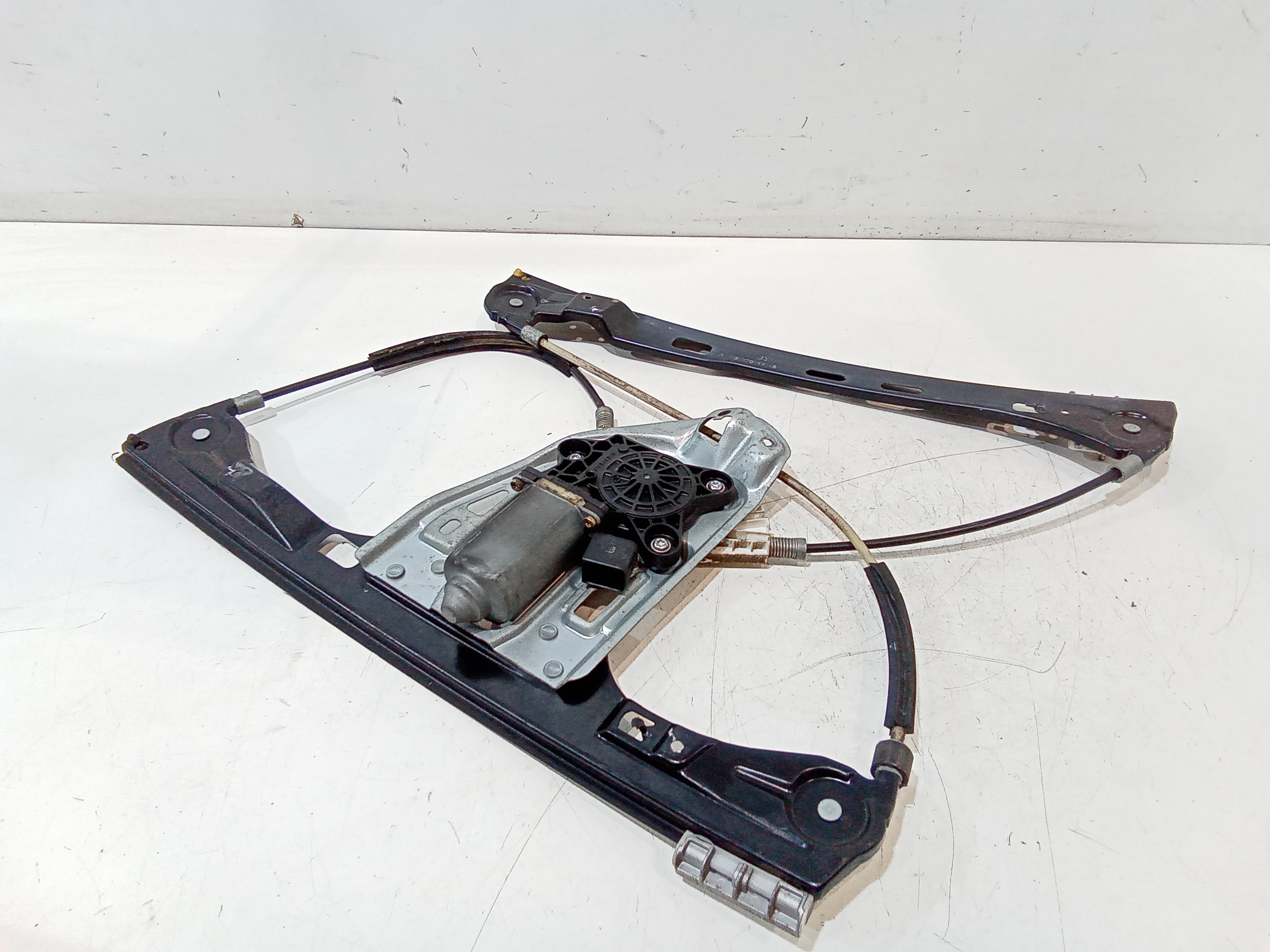 Cremagliera anteriore sinistra Guida per Mercedes Classe C Berlina W203 (2000 - 2004)