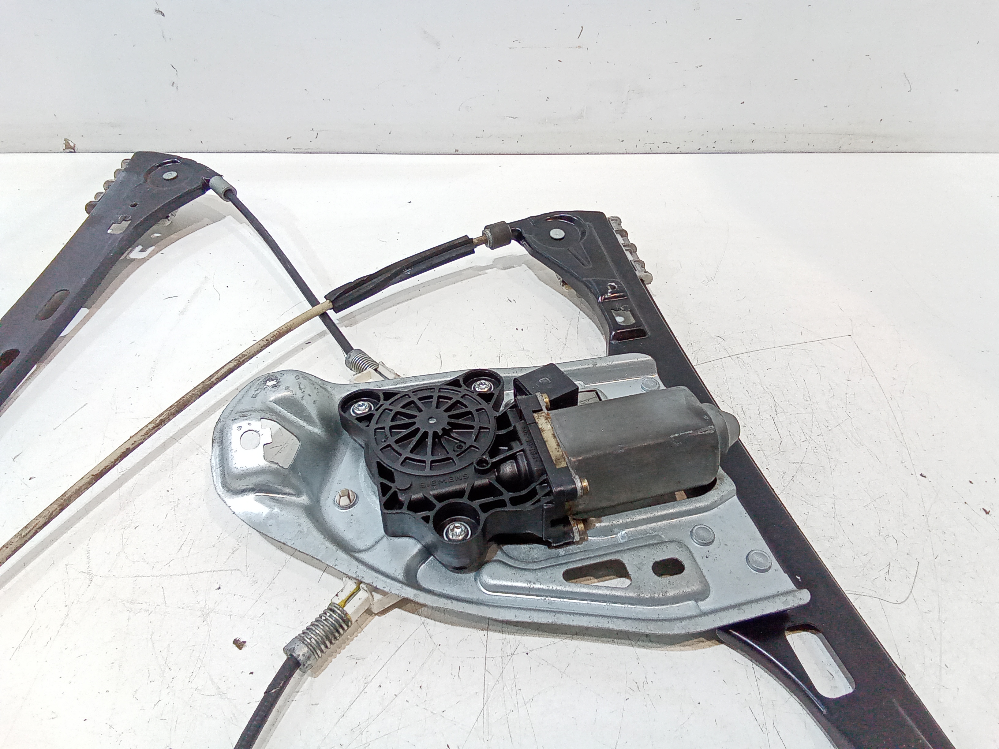 Cremagliera anteriore sinistra Guida per Mercedes Classe C Berlina W203 (2000 - 2004)