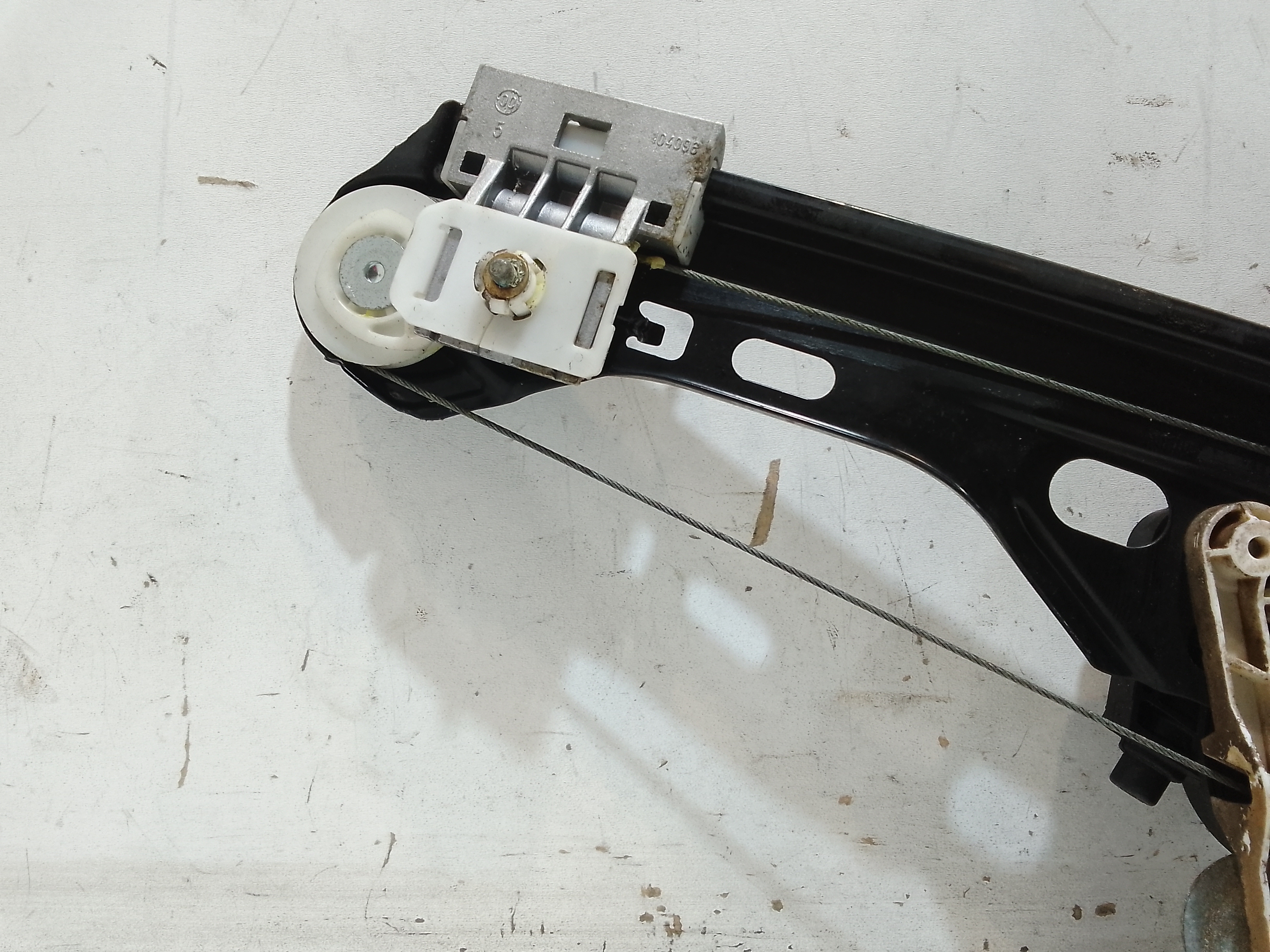 Cremagliera posteriore laterale sinistra per Mercedes Classe C Berlina W203 (2000 - 2004)