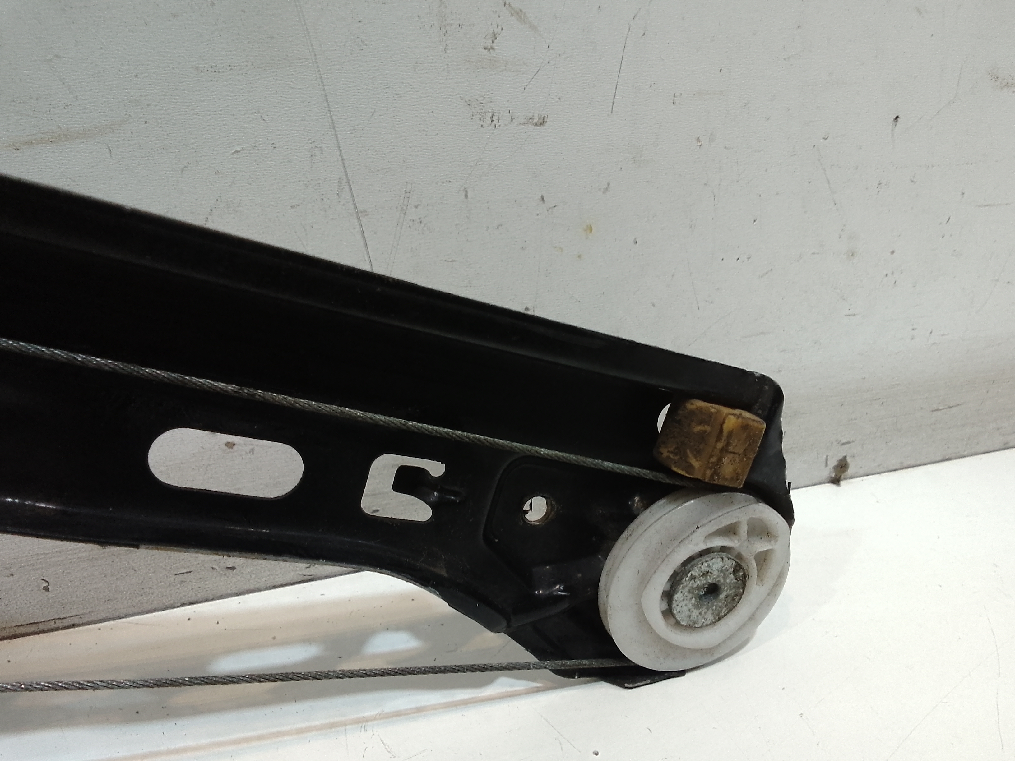 Cremagliera posteriore laterale sinistra per Mercedes Classe C Berlina W203 (2000 - 2004)