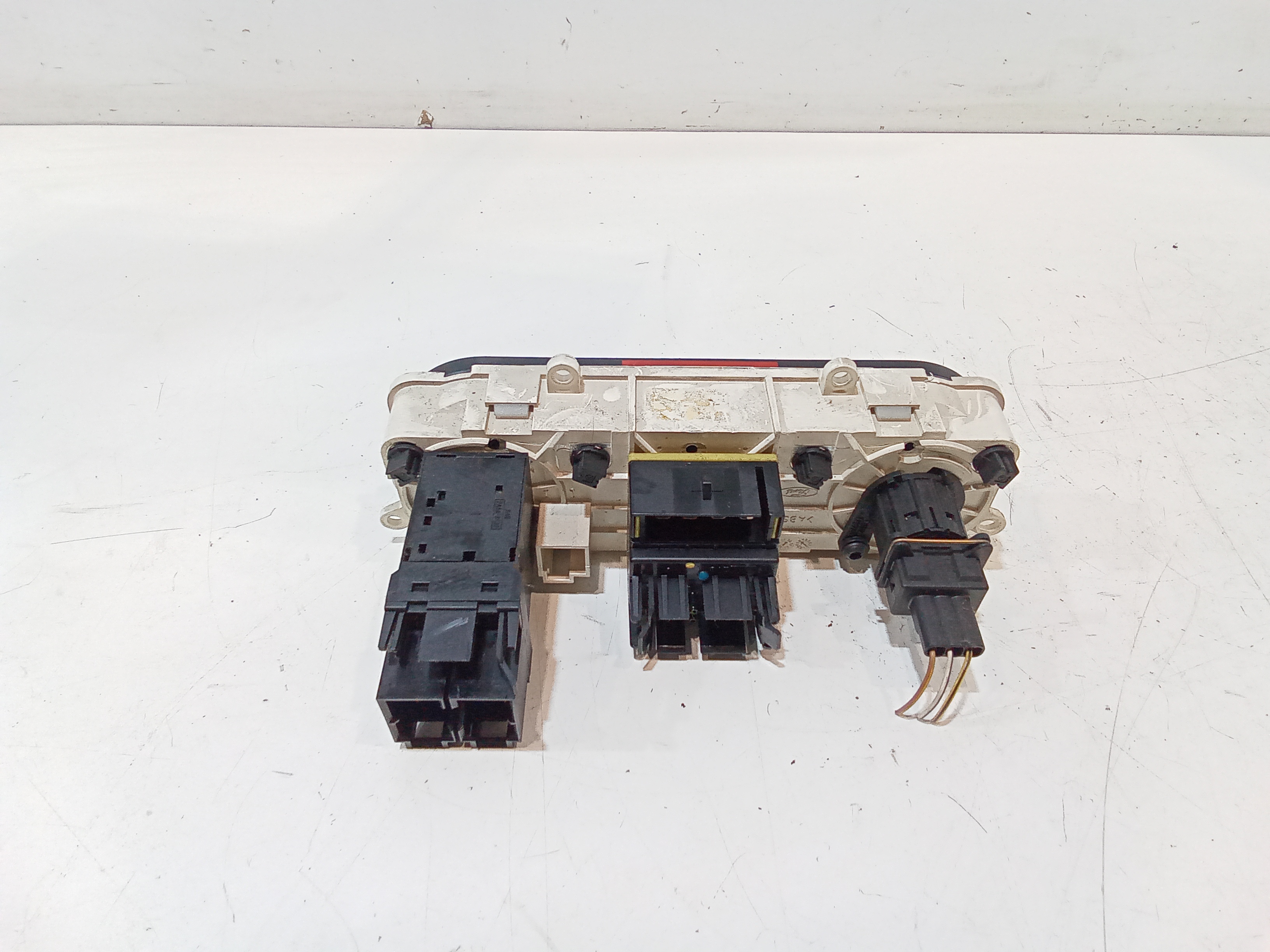 Comandi Clima per Ford Mondeo Berlina 2 Serie (1996 - 2000)