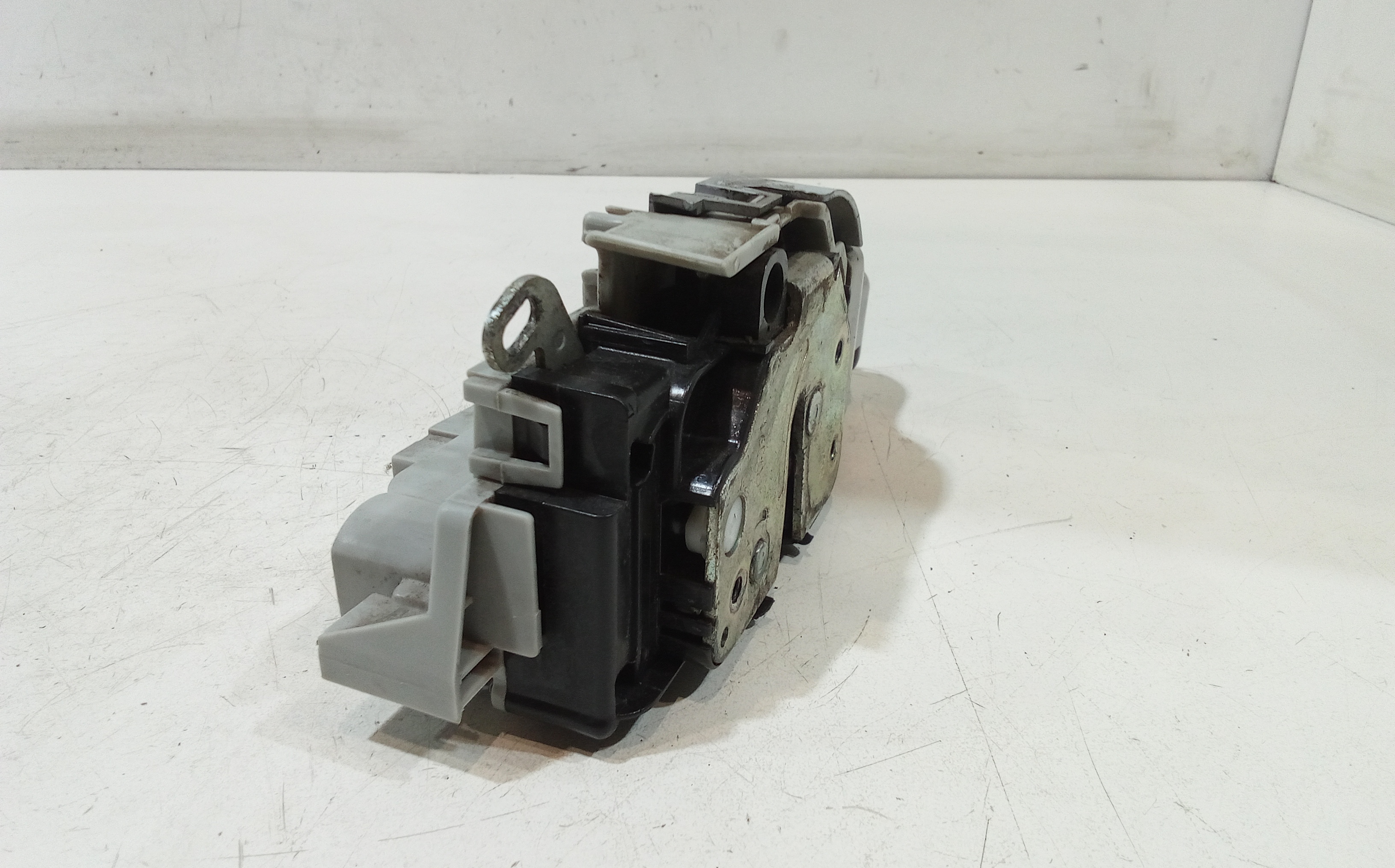 Serratura Anteriore Sinistra per Fiat Bravo 2 Serie (2007 - 2010)