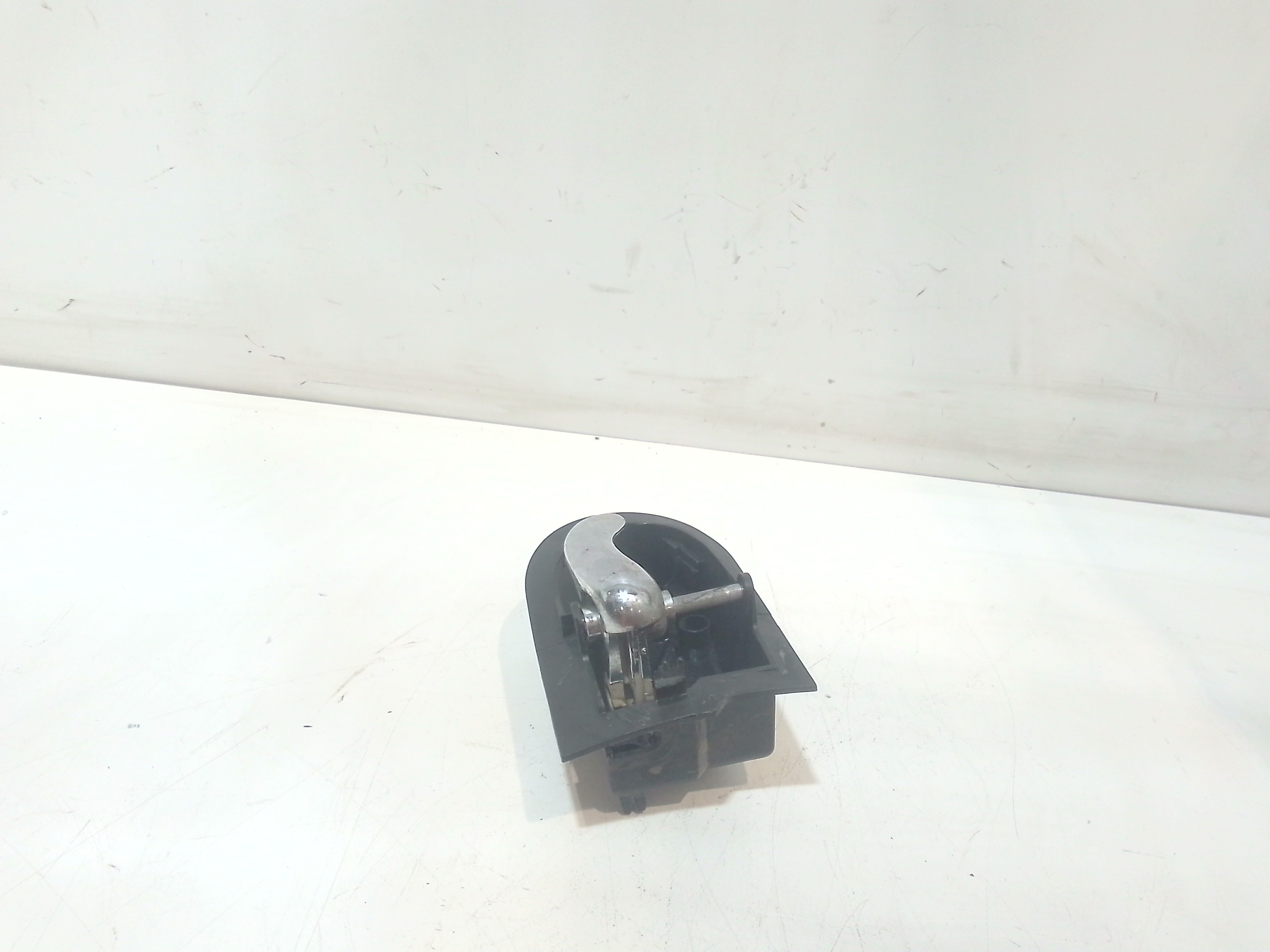 Maniglia interna Anteriore Destra per Ford Mondeo Berlina 2 Serie (1996 - 2000)