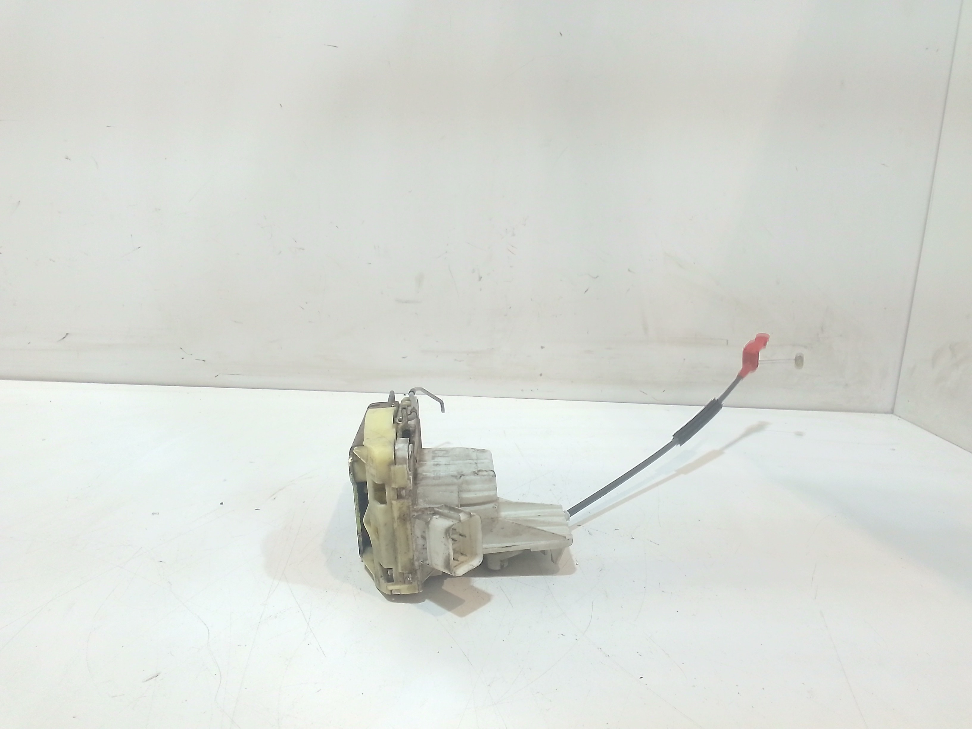 Serratura Anteriore Destra per Ford Mondeo Berlina 2 Serie (1996 - 2000)