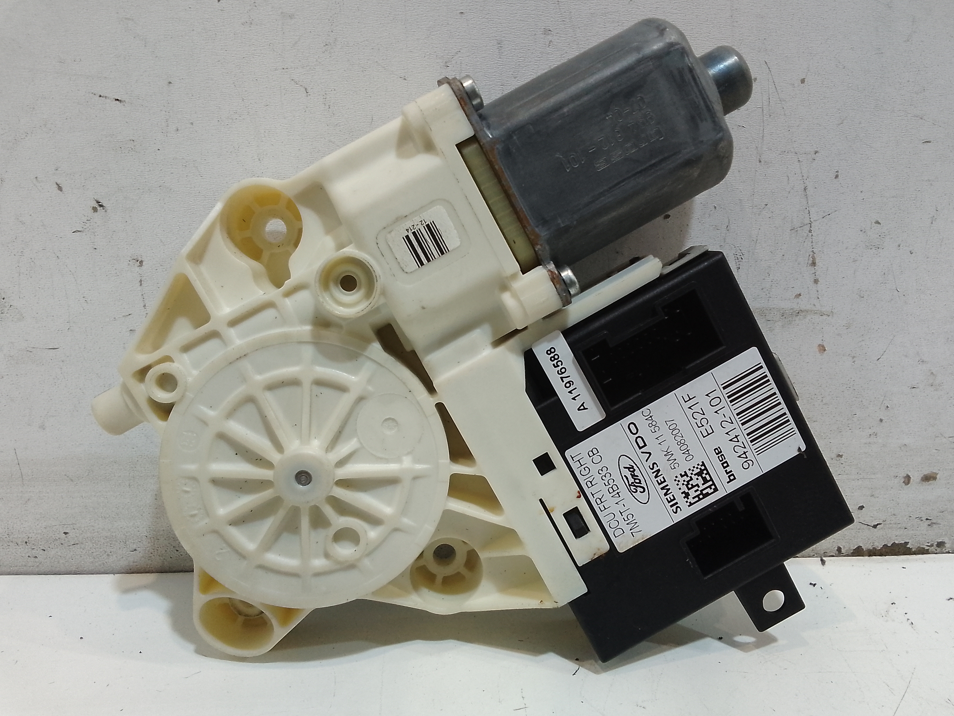 Motorino Alzavetro anteriore destra per Ford Focus Berlina 3 Serie (2004 - 2008)