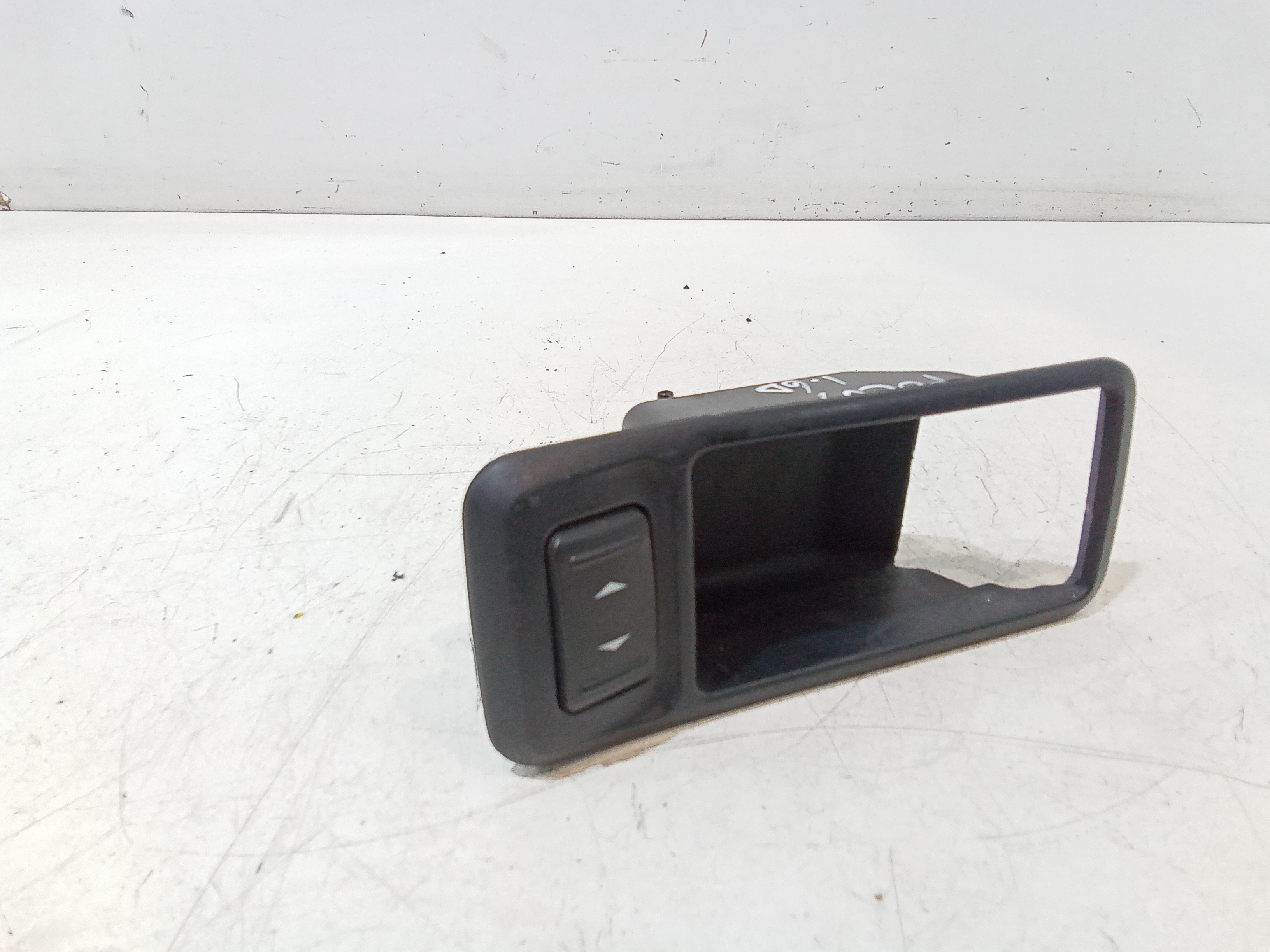 Pulsantiera Anteriore Destra Passeggero per Ford Focus Berlina 3 Serie (2004 - 2008)