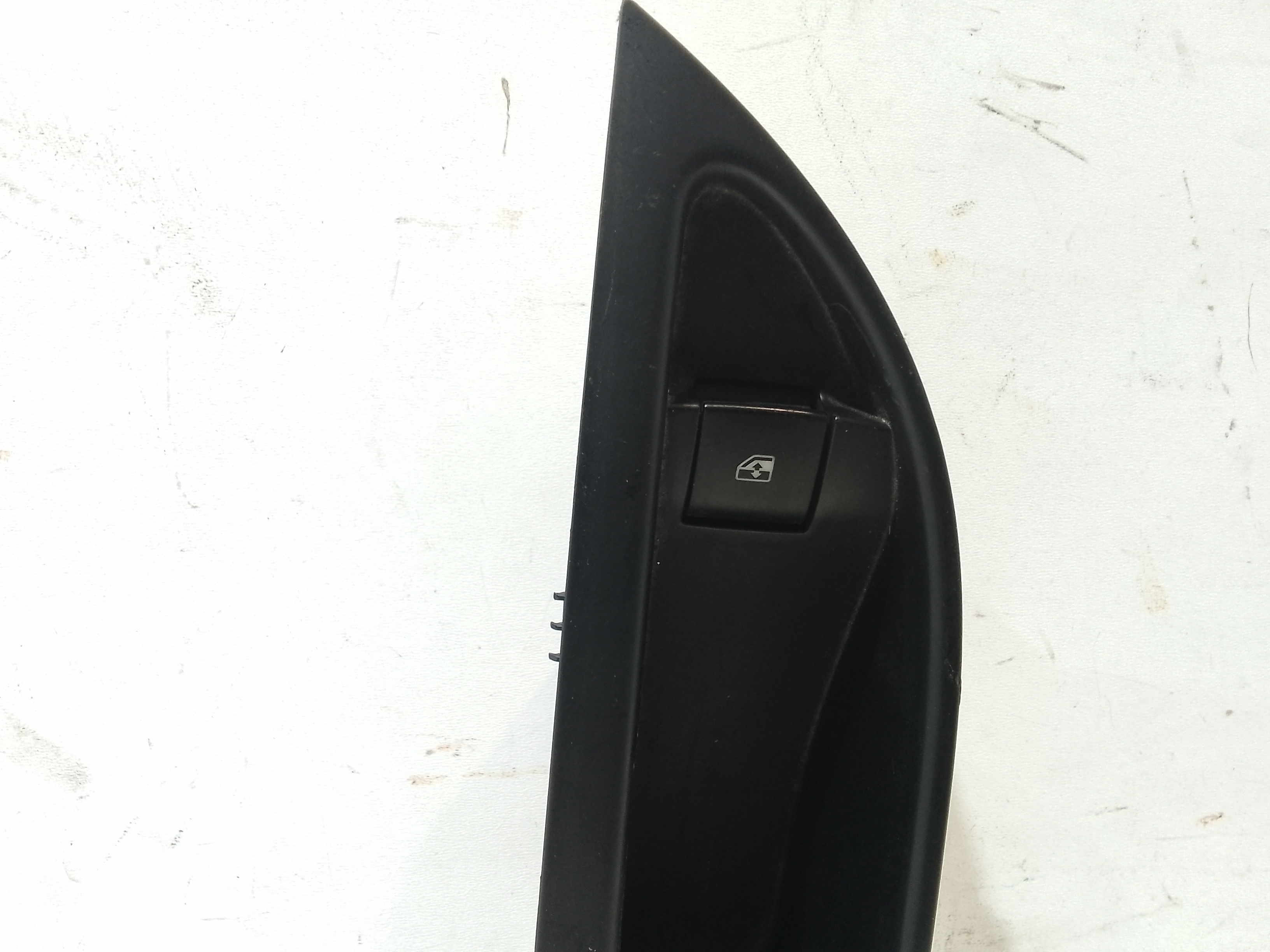 Pulsantiera Posteriore Sinistra per Opel Astra J (2009 - In produzione)