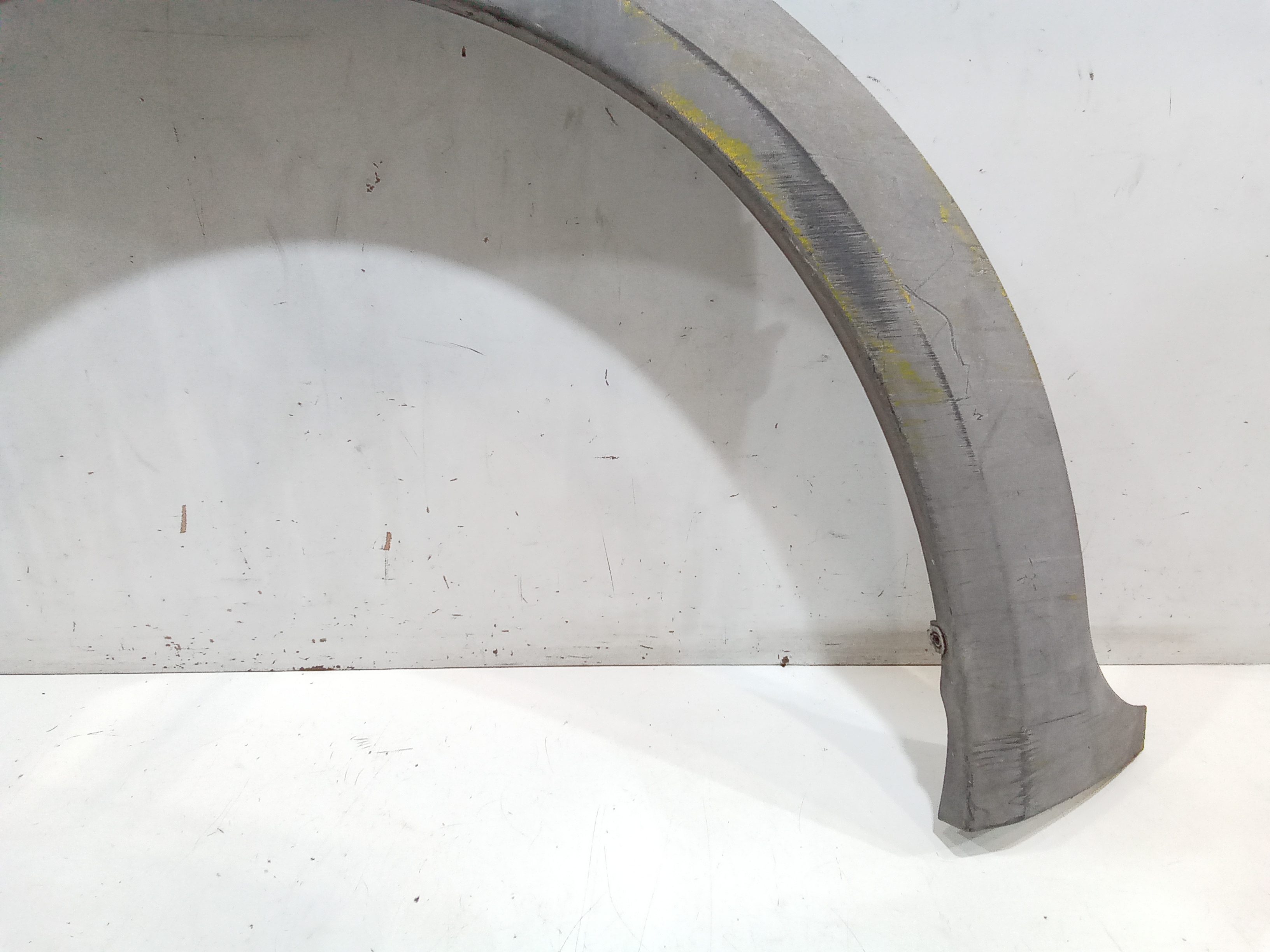 Modanatura parafango ant DX passeggero per Ford Transit Connect 2 Serie (2006 - 2009)