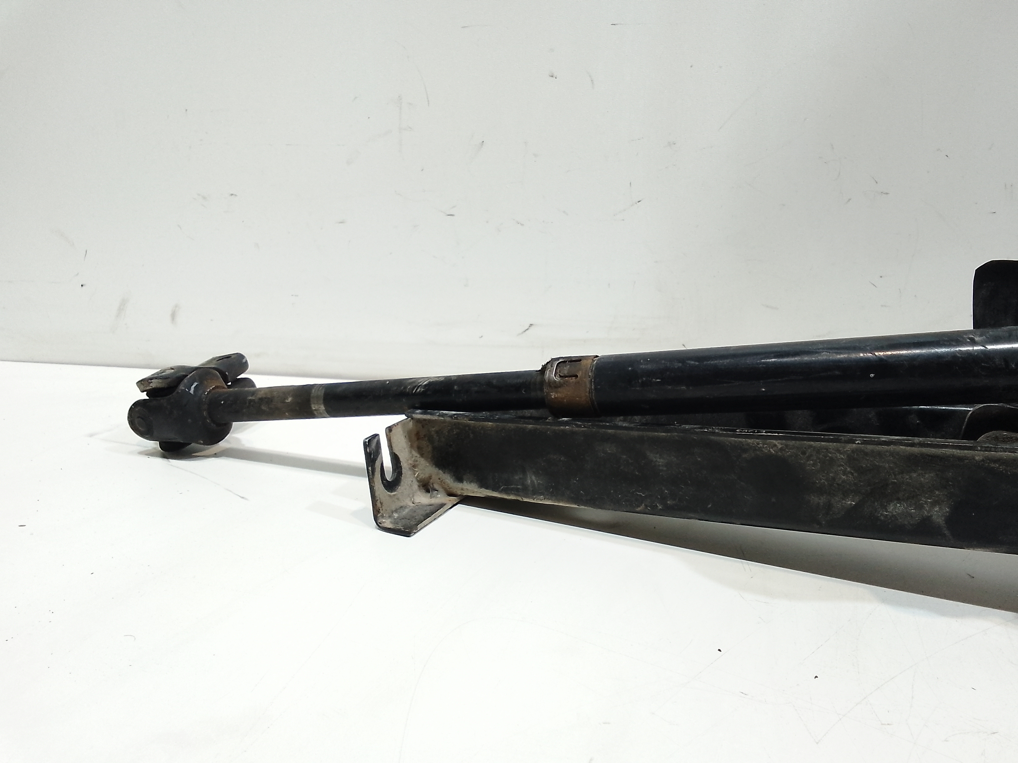 Canna dello sterzo (Piantone) per Nissan Cabstar 2 Serie (2002 - 2006)