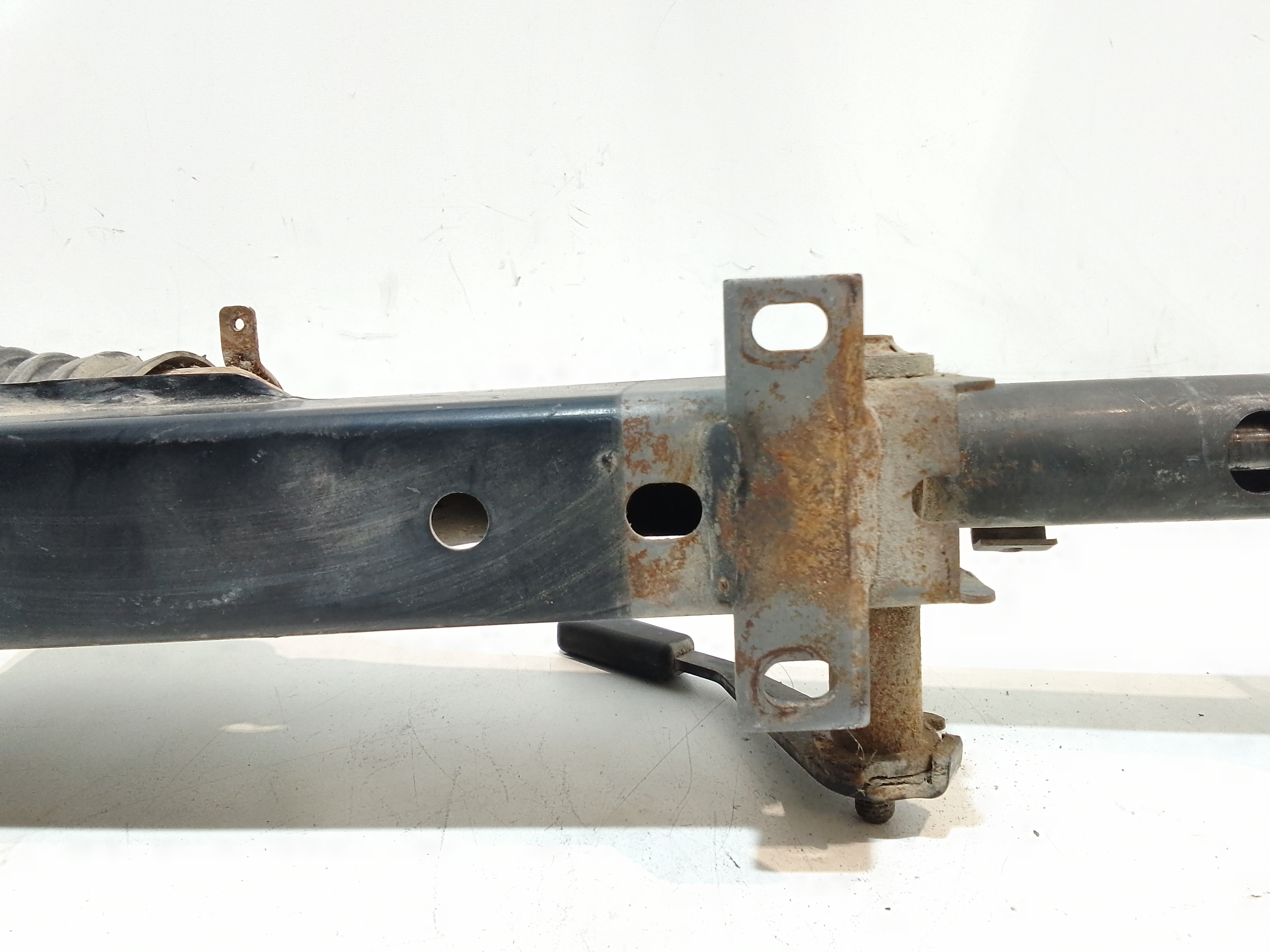 Canna dello sterzo (Piantone) per Nissan Cabstar 2 Serie (2002 - 2006)