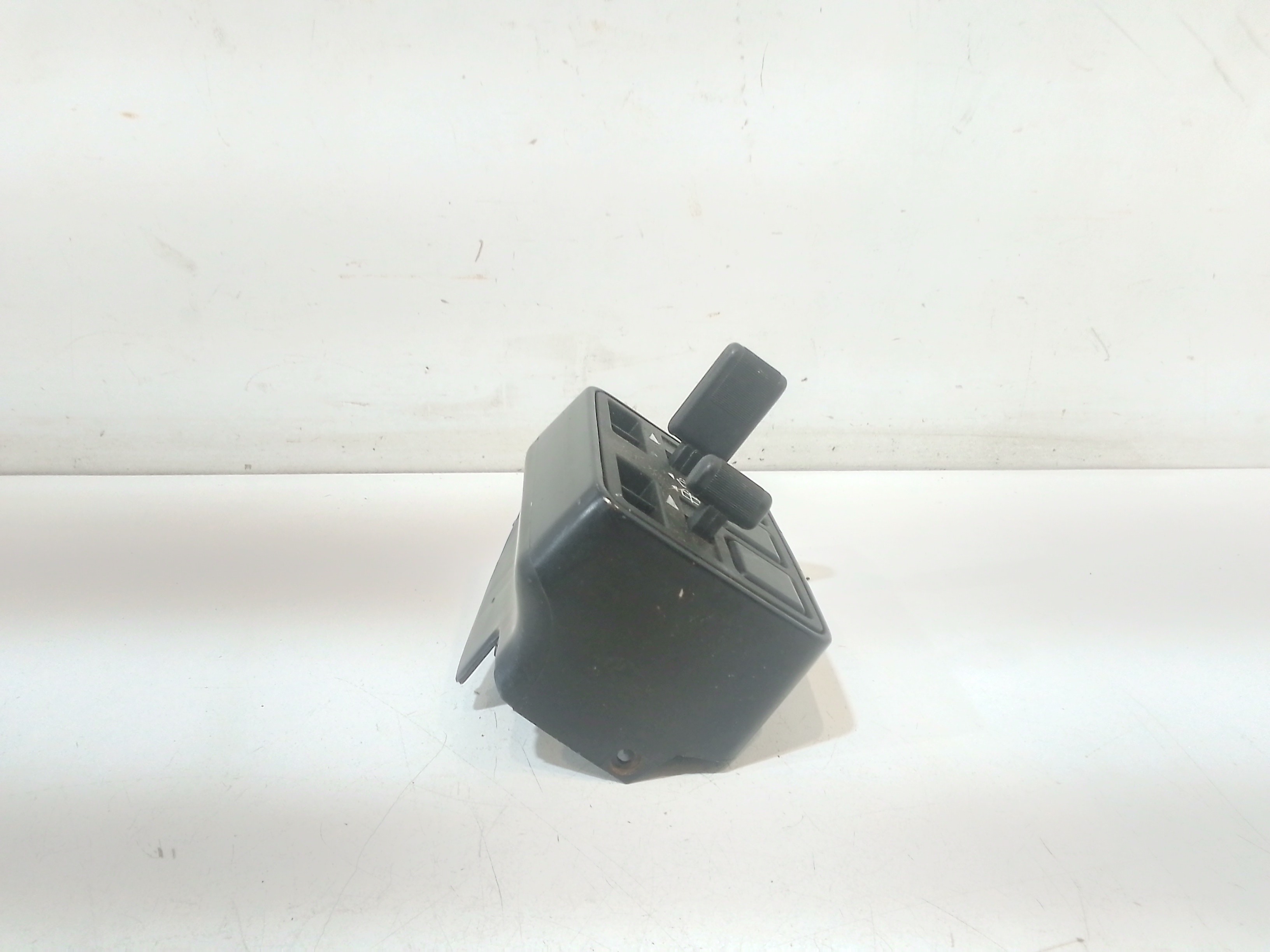 Pulsantiera Centrale per Fiat Uno 2 Serie (1989 - 1995)