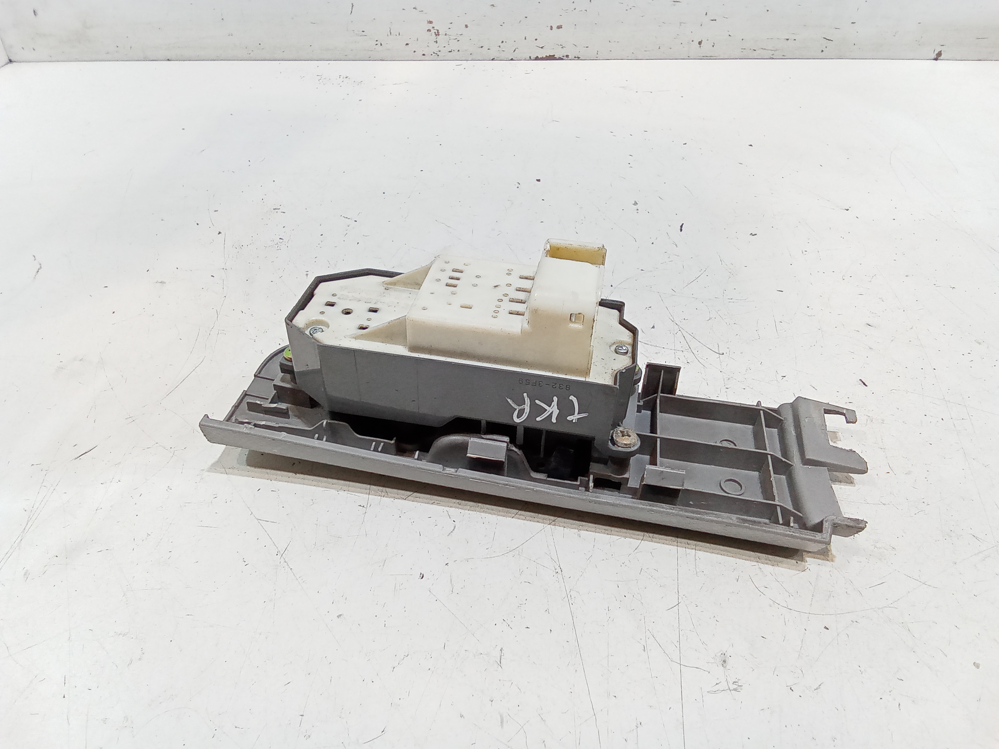 Pulsantiera anteriore sinistra Guida per Toyota Yaris Serie (05>08) (2005 - 2008)