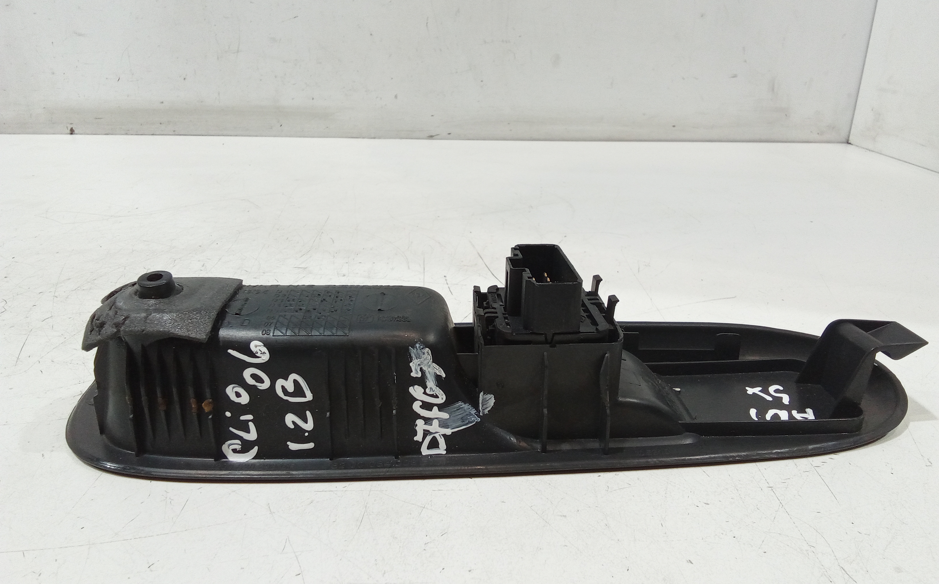 Pulsantiera anteriore sinistra Guida per Renault Clio Serie (04>08) (2004 - 2008)