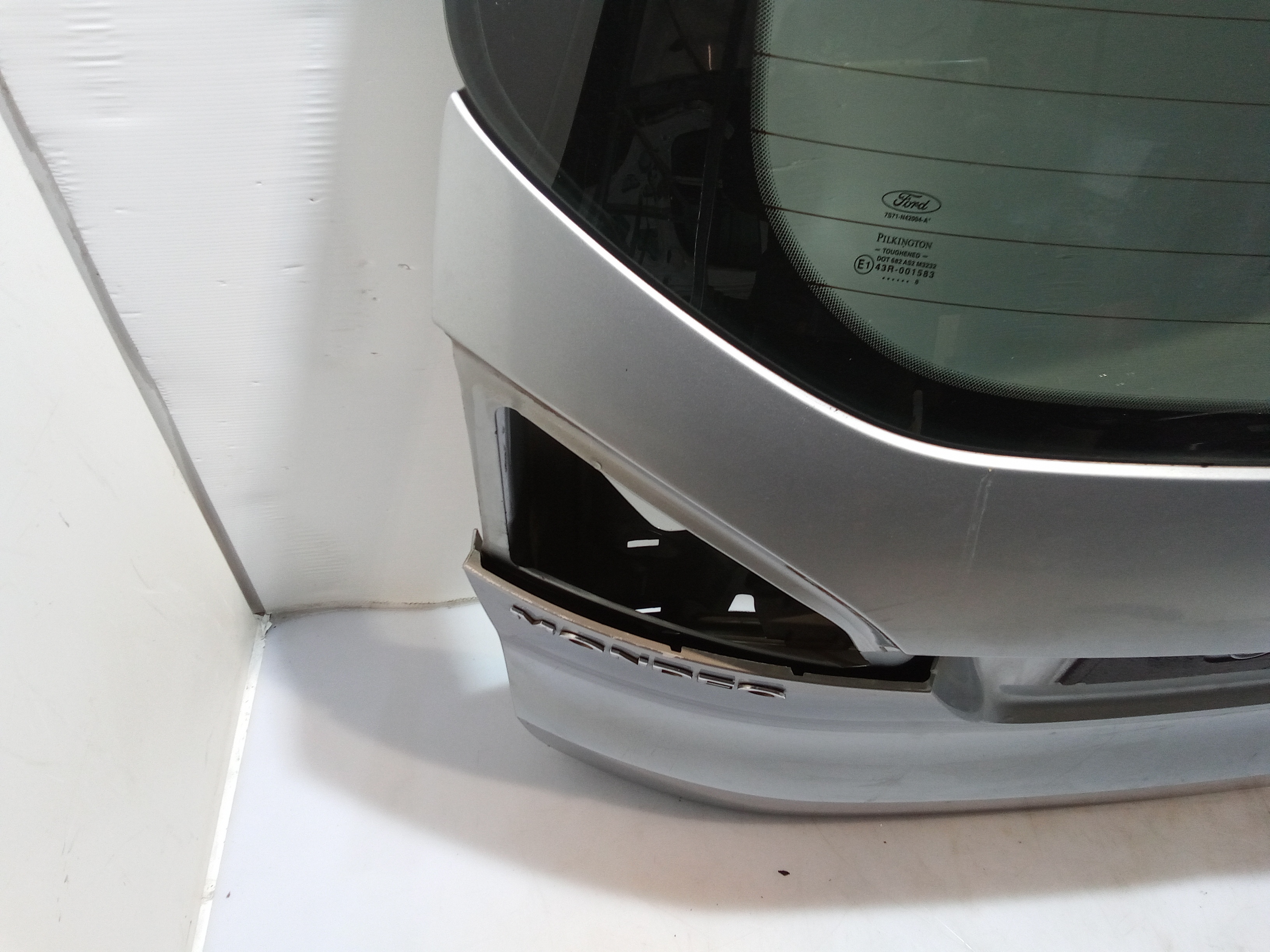 Portellone Posteriore per Ford Mondeo S. Wagon 6 Serie (2007 - 2014)