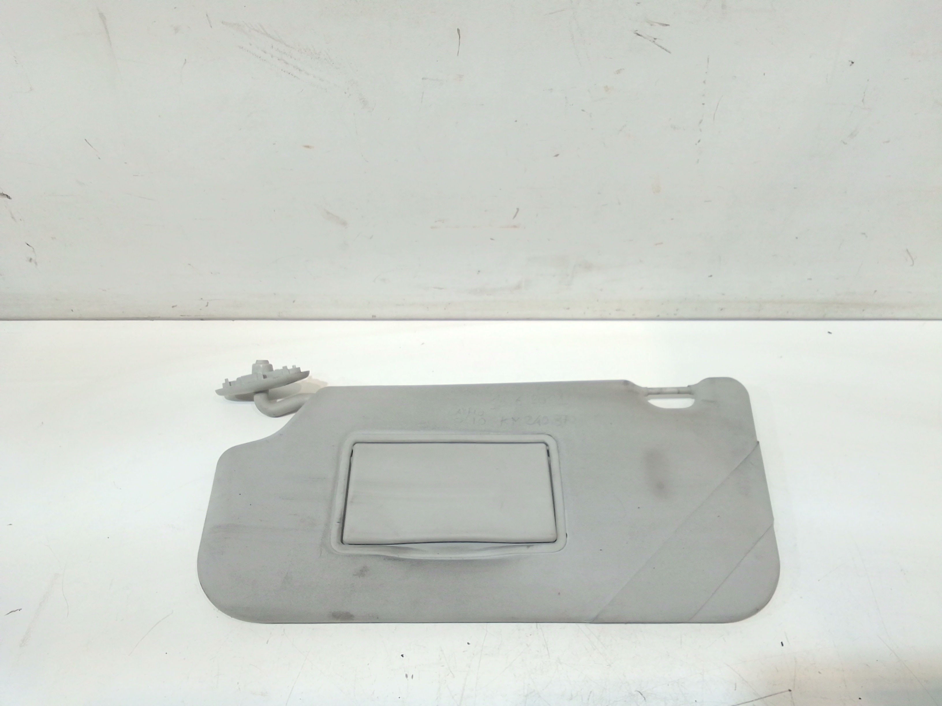 Parasole aletta anteriore Lato Guida per Ford Mondeo Berlina 6 Serie (2007 - 2010)