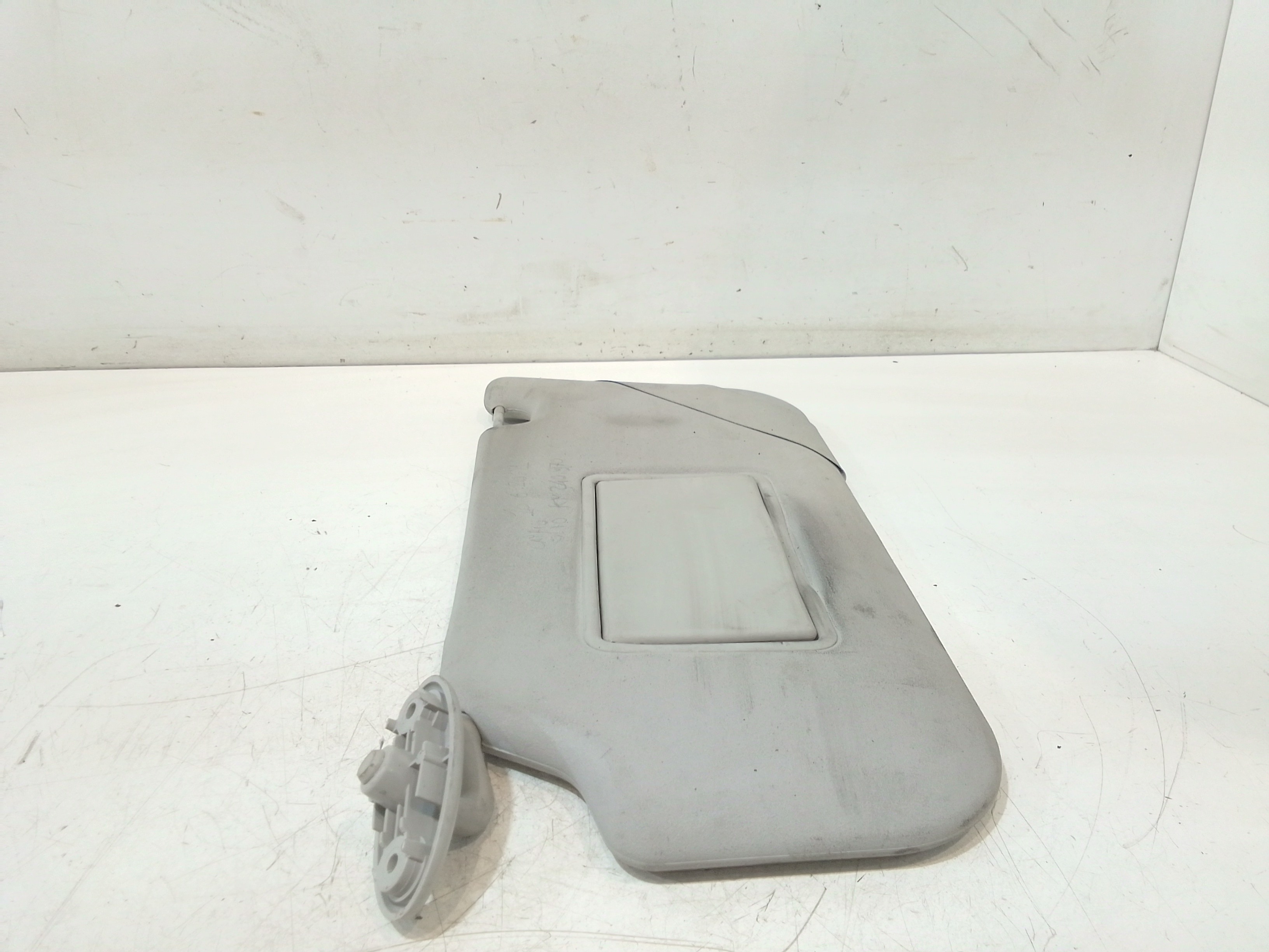 Parasole aletta anteriore Lato Guida per Ford Mondeo Berlina 6 Serie (2007 - 2010)