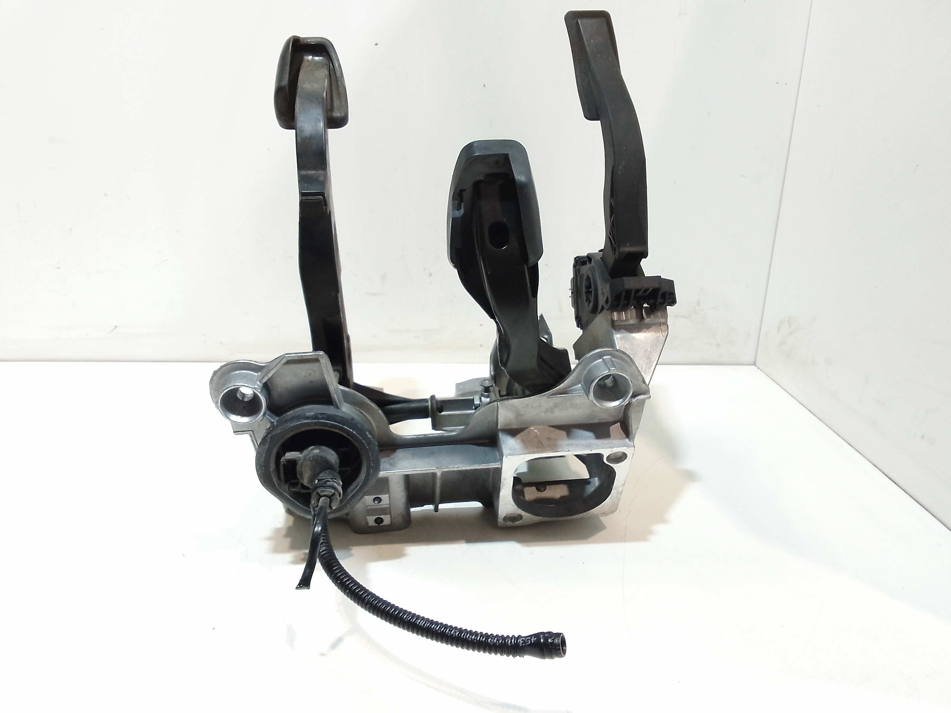 Pedaliera completa freno + frizione + acceleratore per Audi A4 Avant (8k5) (08>15) (2008 - 2015)