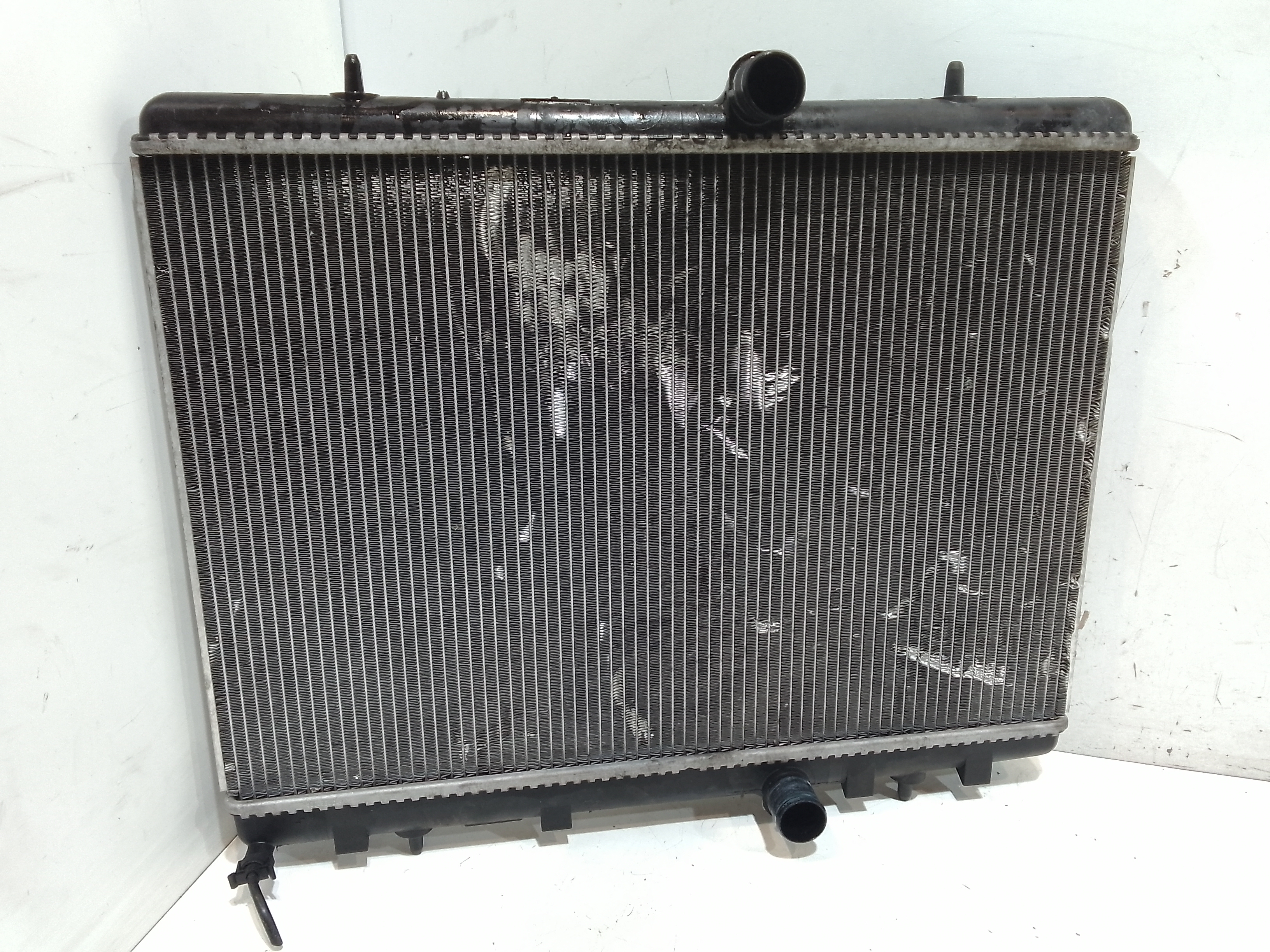 Radiatore acqua per Citroen C4 1 Serie (2008 - 2010)