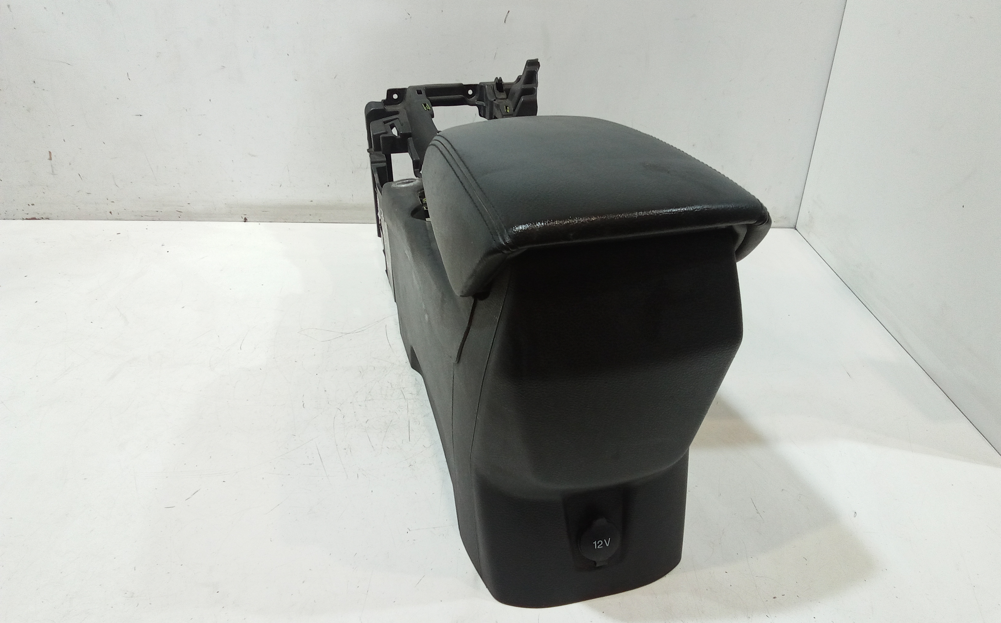 Tunnel centrale per Ford Focus Berlina 5 Serie (2011 - 2014)