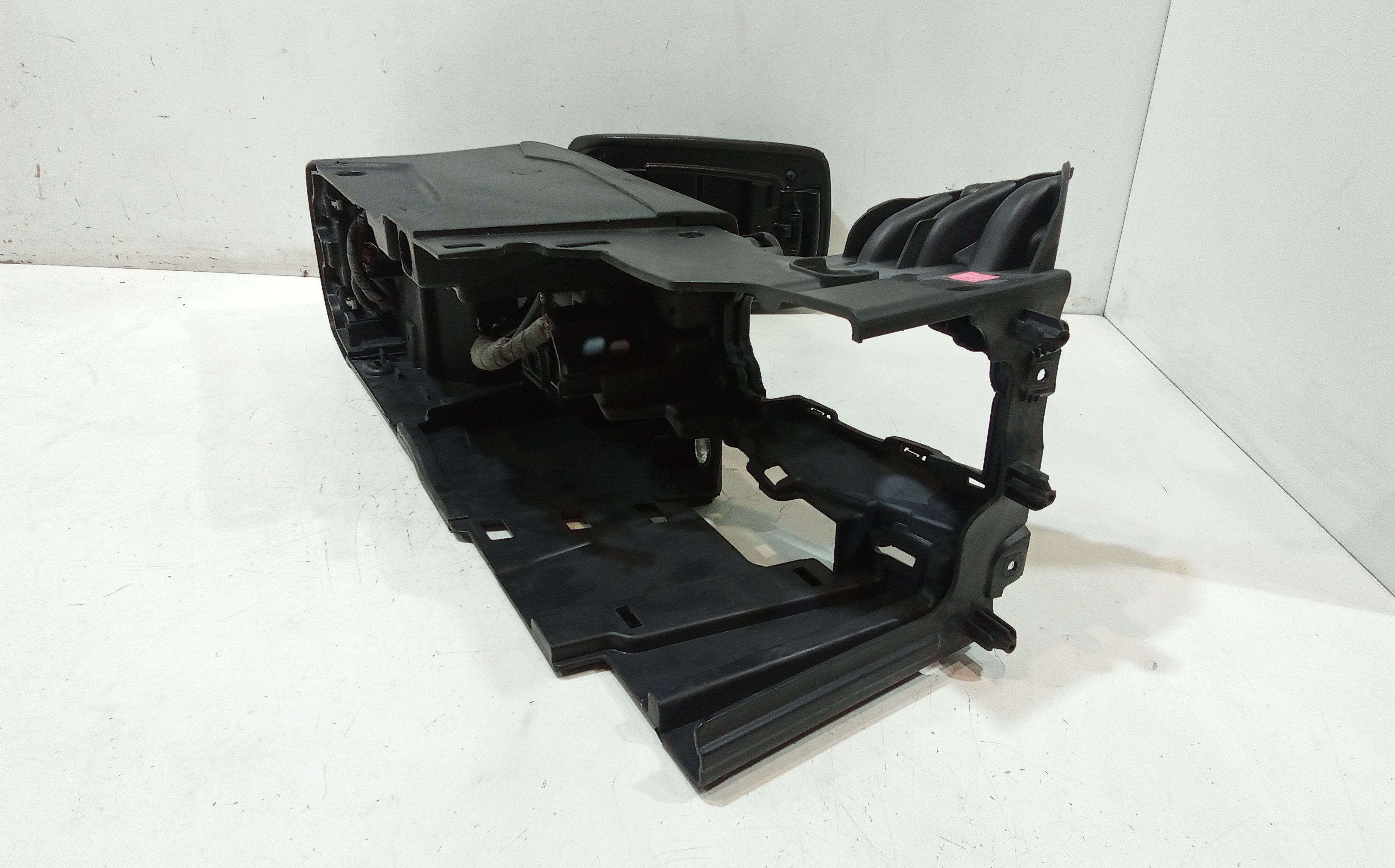 Tunnel centrale per Ford Focus Berlina 5 Serie (2011 - 2014)