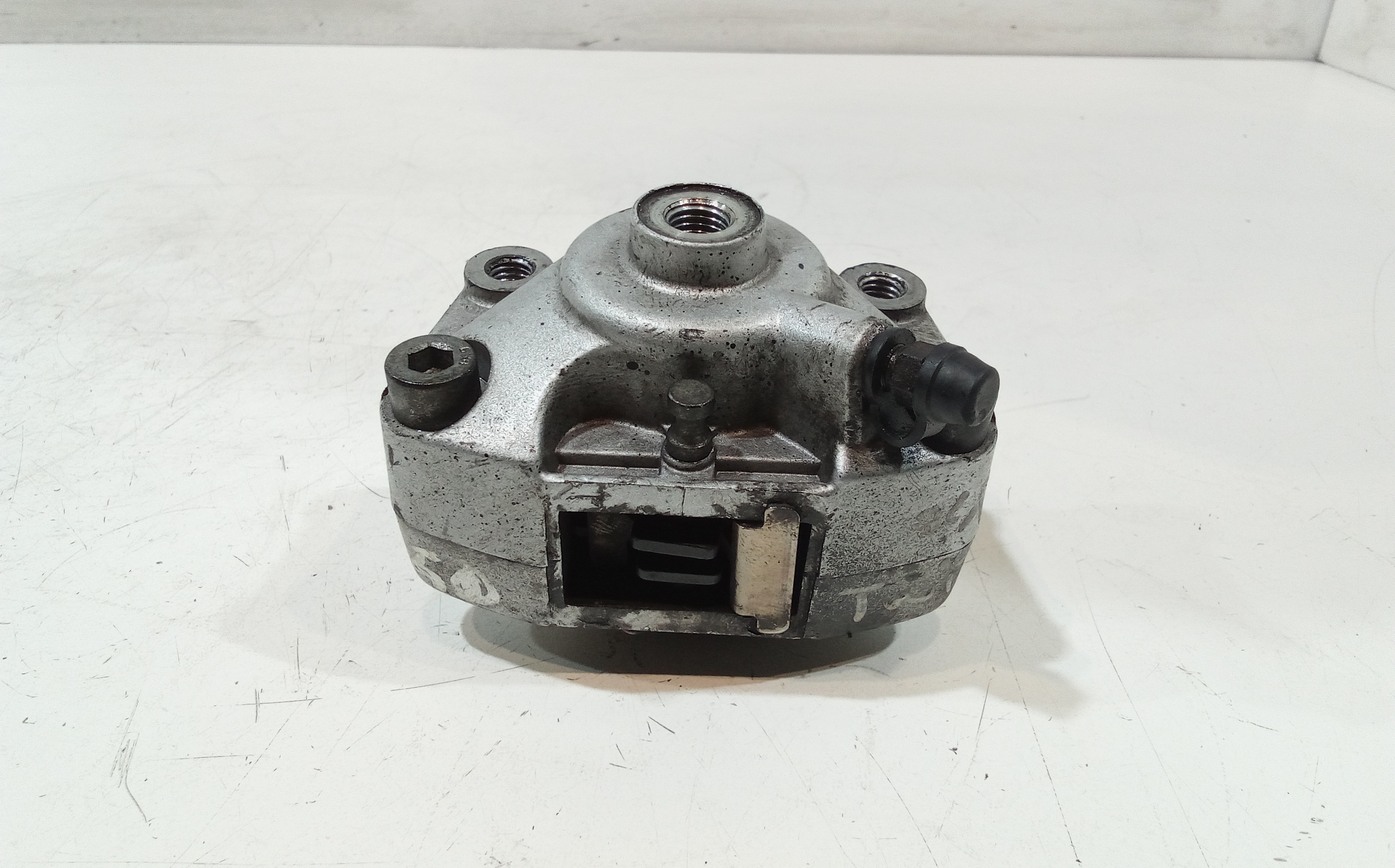 Pinza freno posteriore per Peugeot Tweet 50cc (13>) (2013 - In produzione)