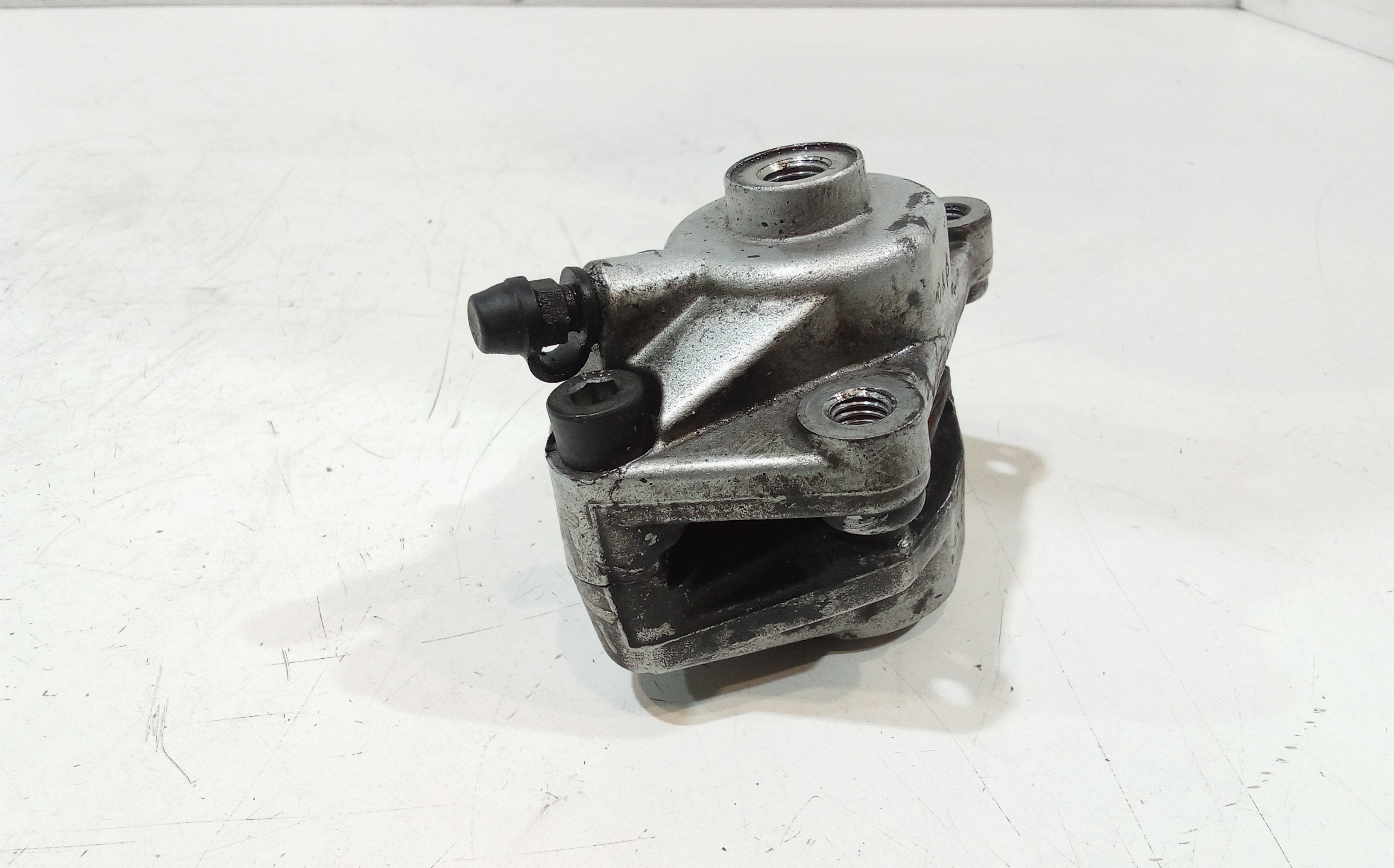 Pinza freno posteriore per Peugeot Tweet 50cc (13>) (2013 - In produzione)