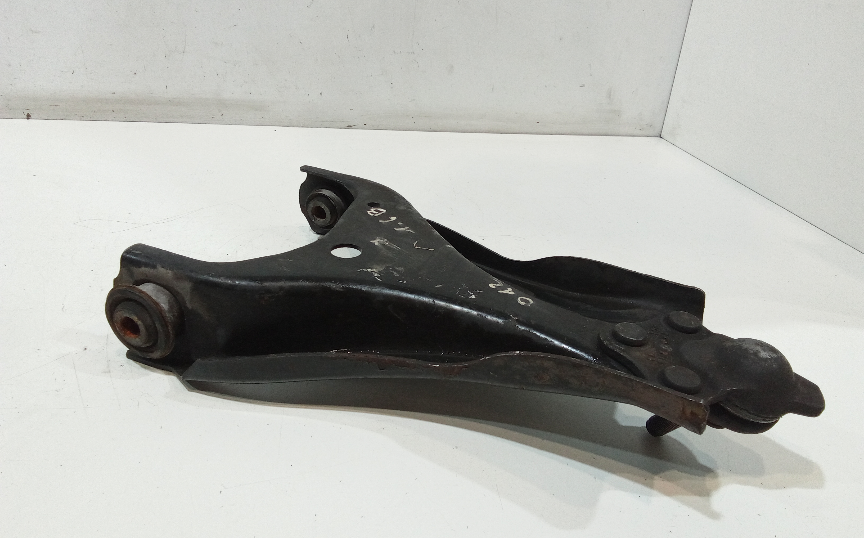 Braccio Oscillante anteriore destro per Dacia Sandero 1 Serie (2008 - 2012)