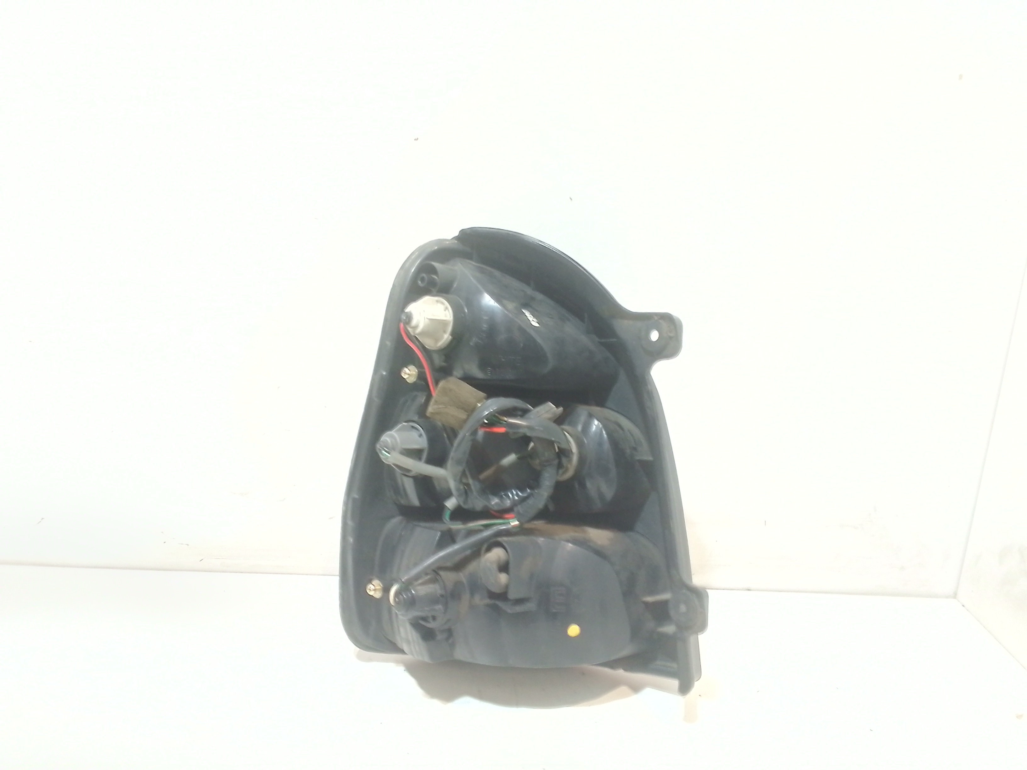 Stop fanale posteriore Destro Passeggero per Kia Carnival 2 Serie (2001 - 2007)