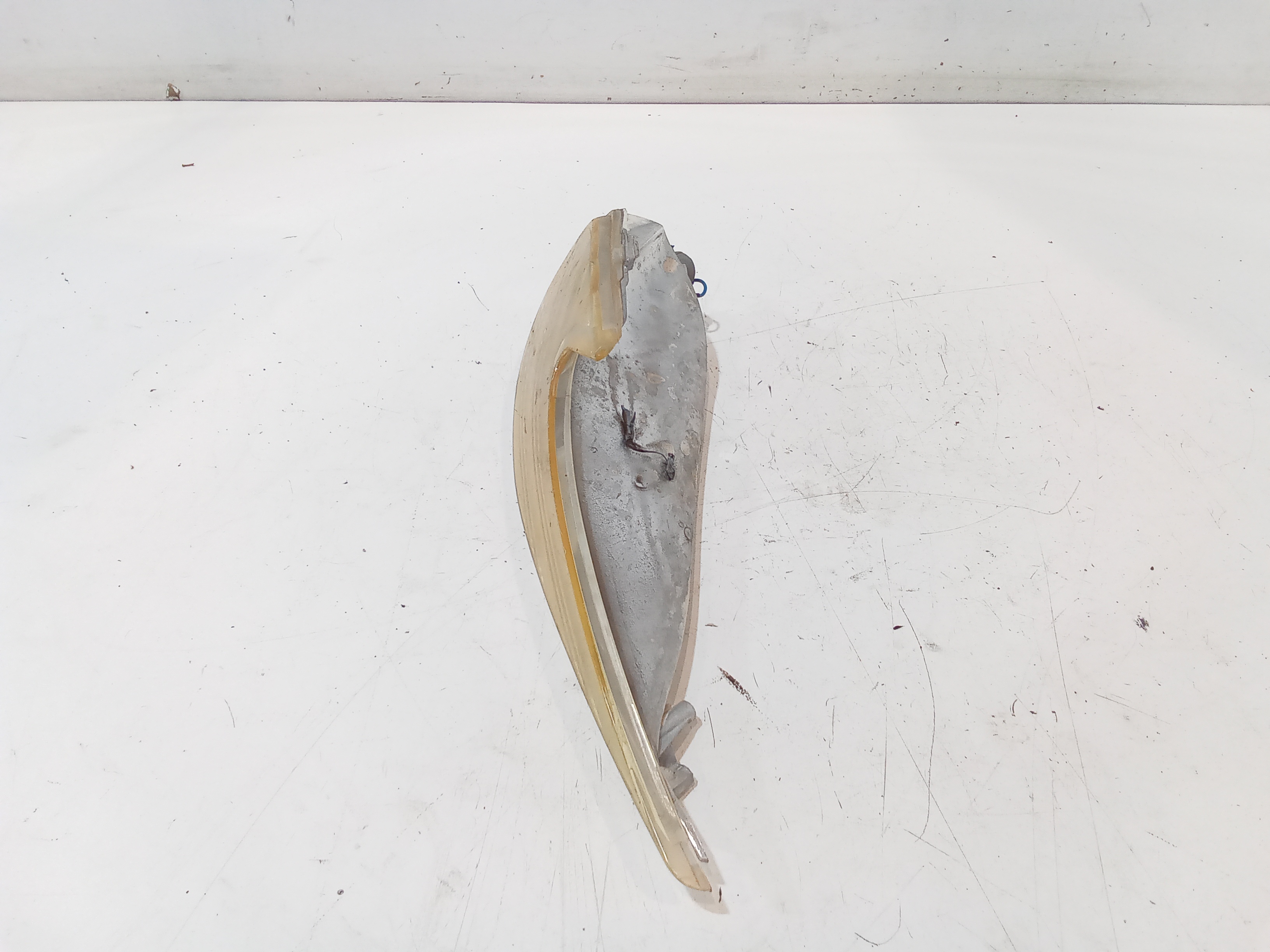 Freccia ant SX per Aprilia Atlantic 200cc (2004 - 2011)