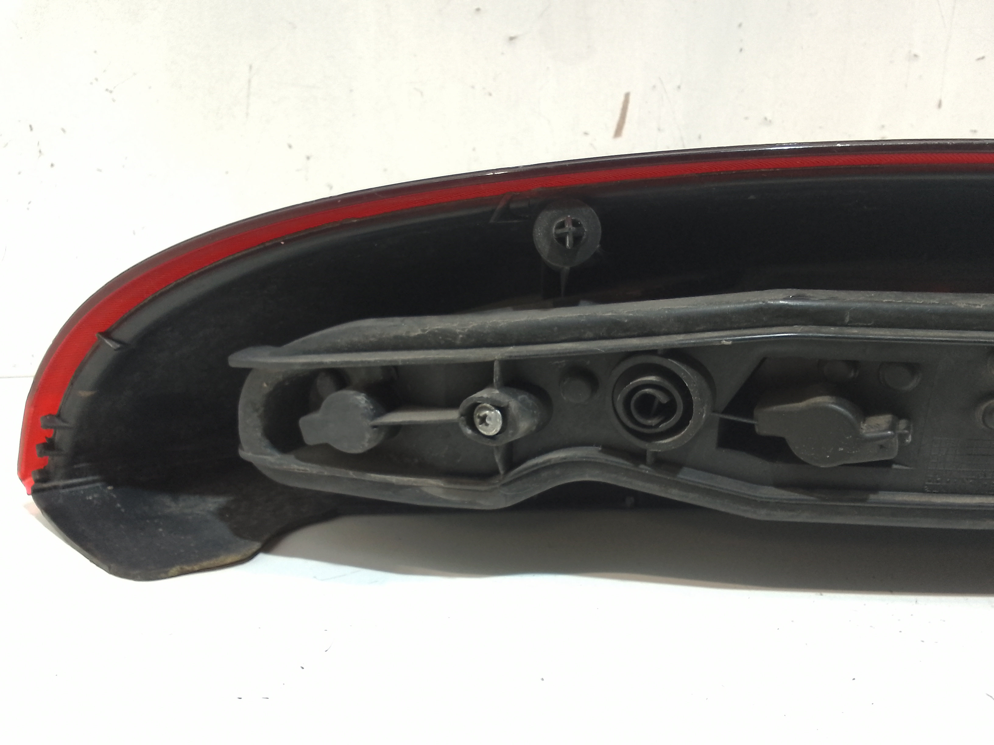 Stop fanale Posteriore sinistro lato Guida per Opel Corsa C 5p 1 Serie (2000 - 2003)