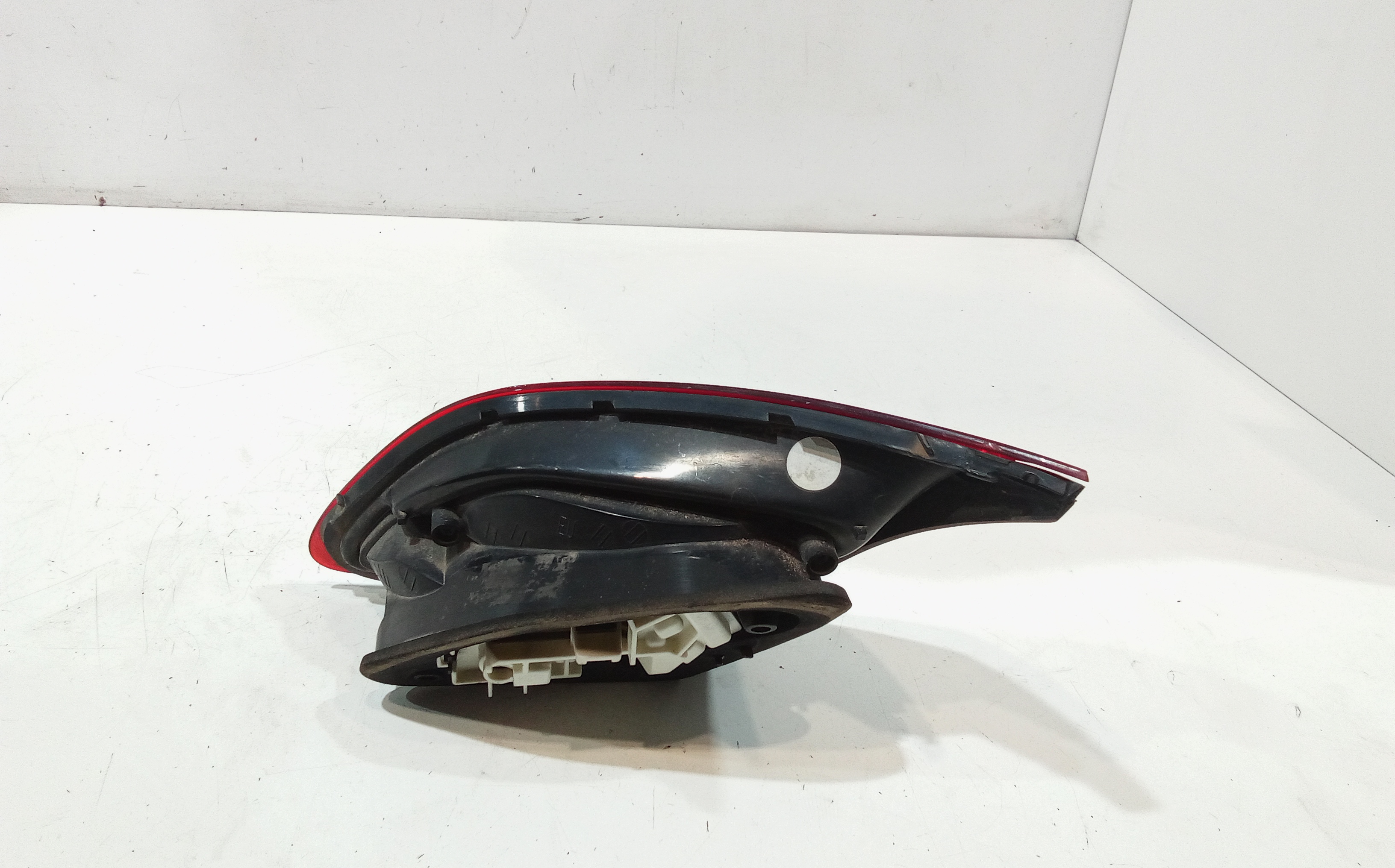 Stop Posteriore Sinistro Integrato nel Portello per Opel Astra J (2009 - In produzione)