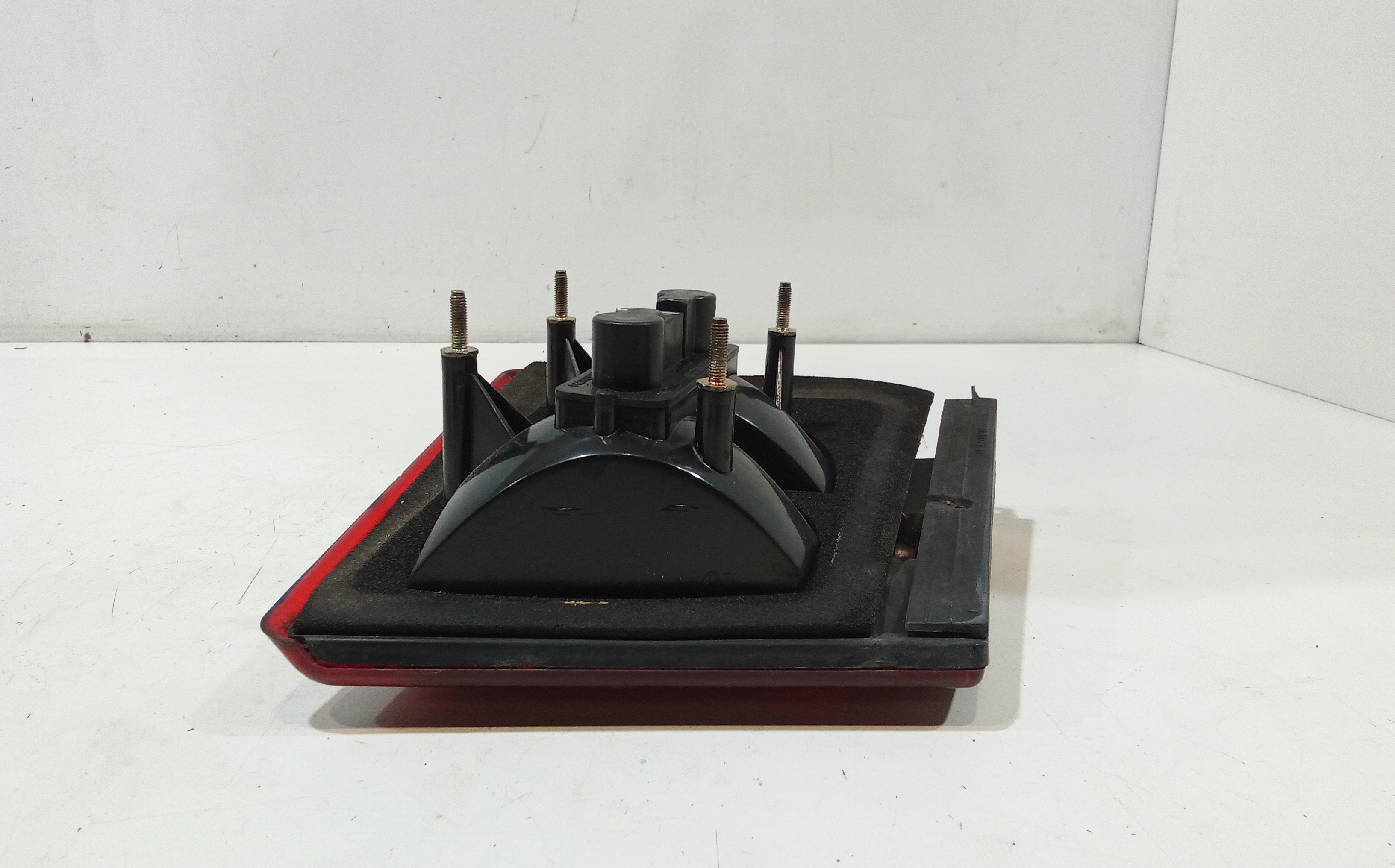 Stop Posteriore Sinistro Integrato nel Portello per Lancia Dedra S. Wagon (1989 - 2000)