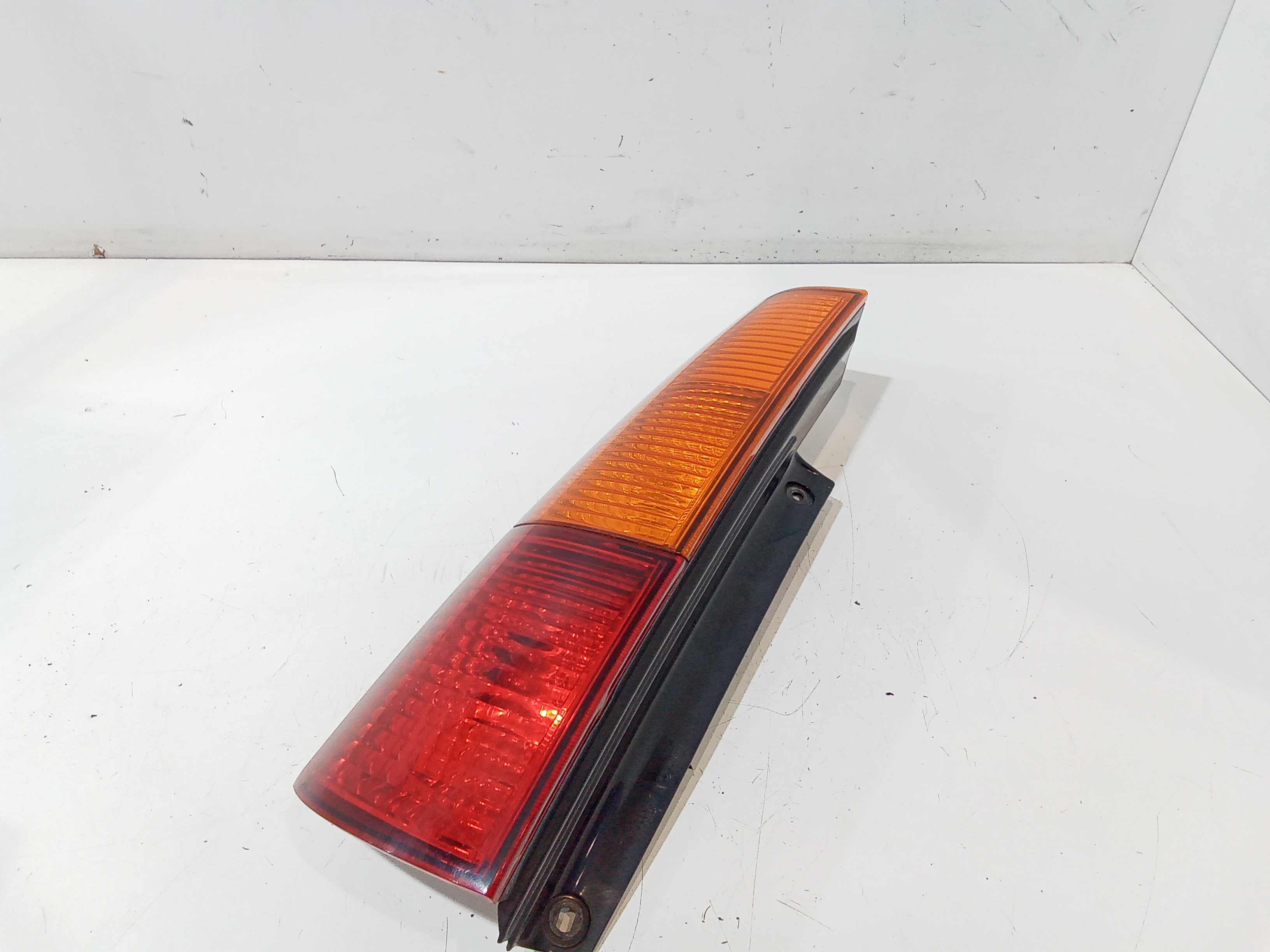 Stop fanale Posteriore sinistro lato Guida per Suzuki Ignis 2 Serie (2003 - 2009)