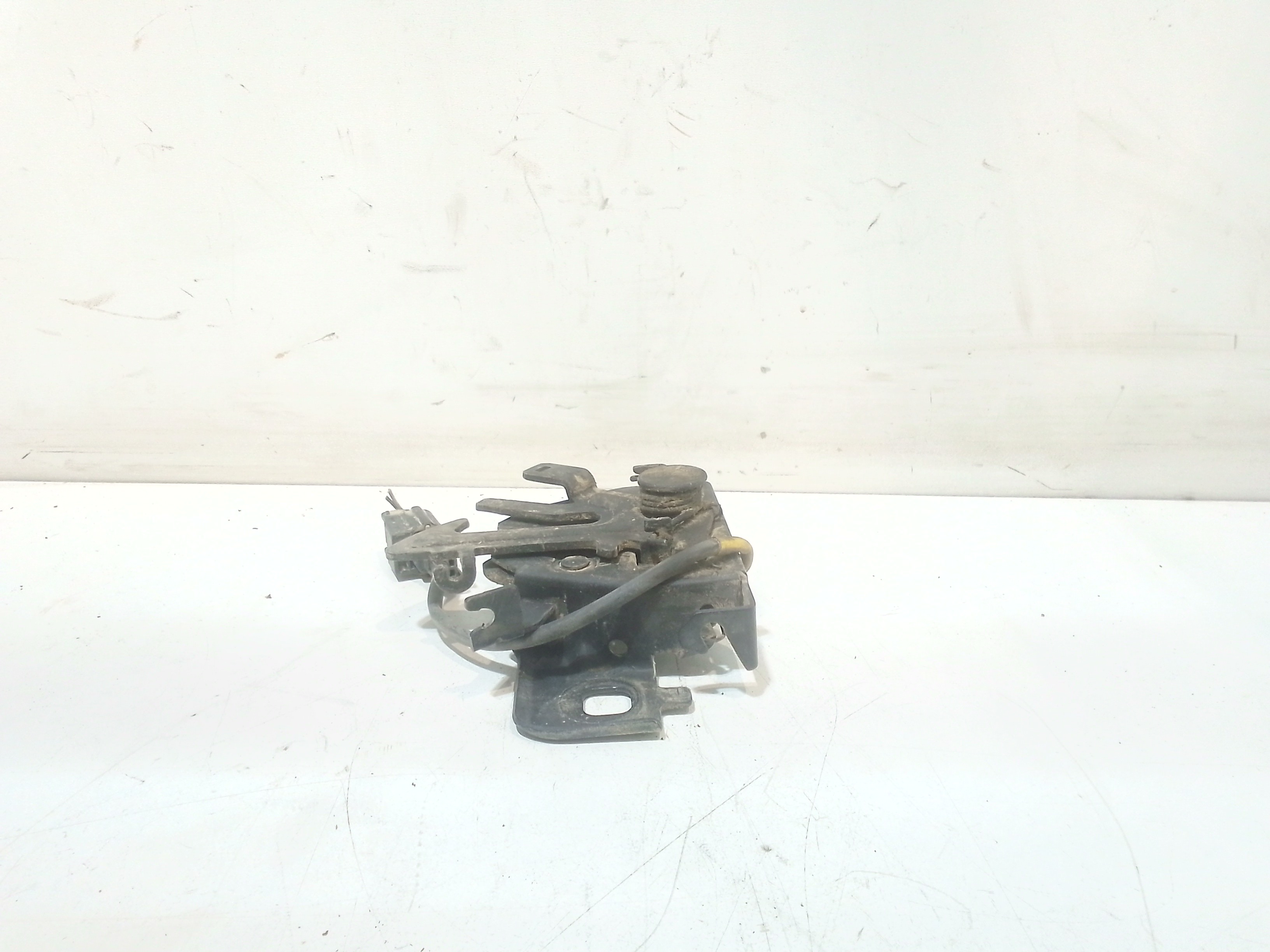 Serratura cofano anteriore per Renault Captur Serie (2013 - In produzione)