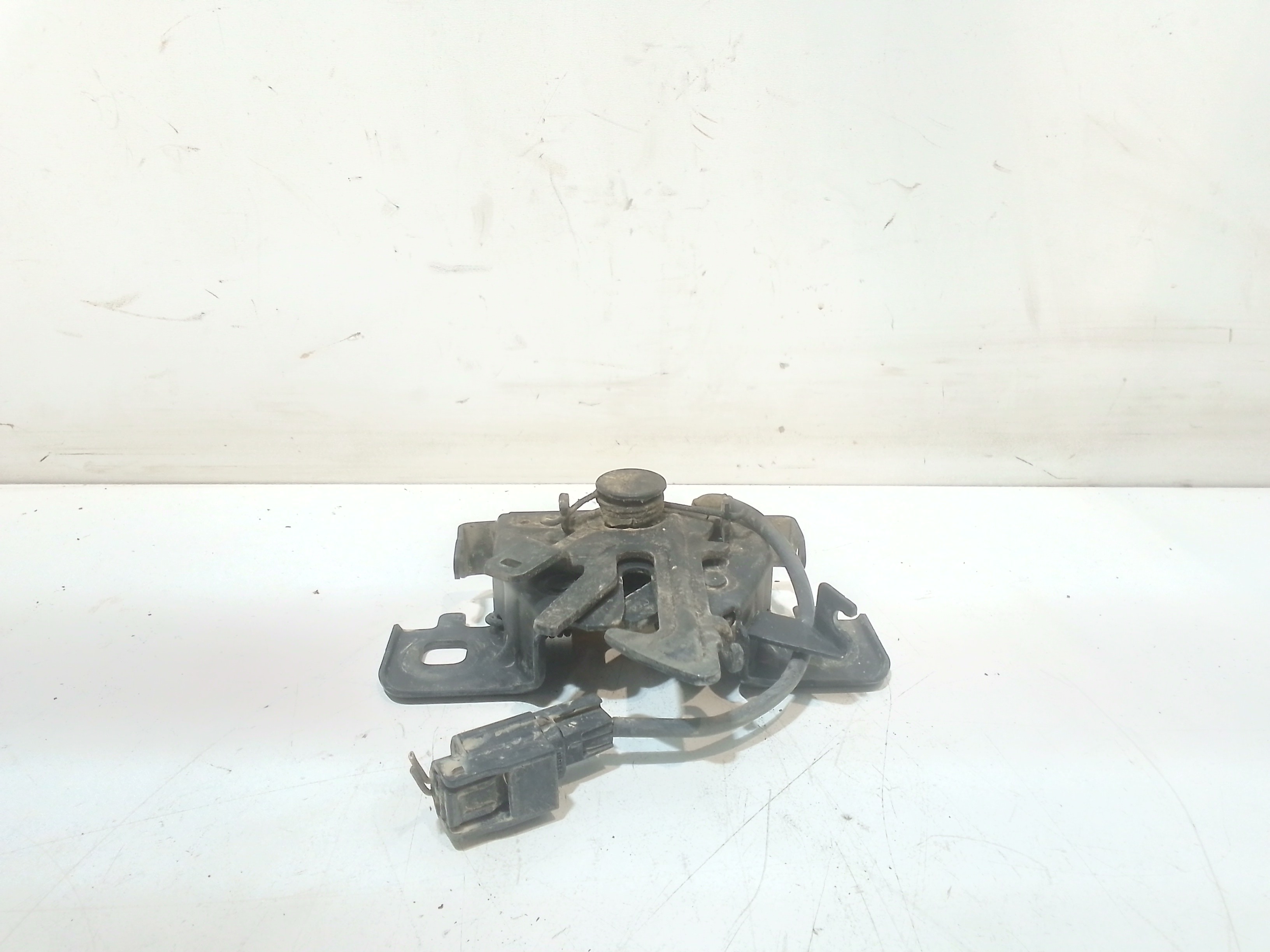 Serratura cofano anteriore per Renault Captur Serie (2013 - In produzione)