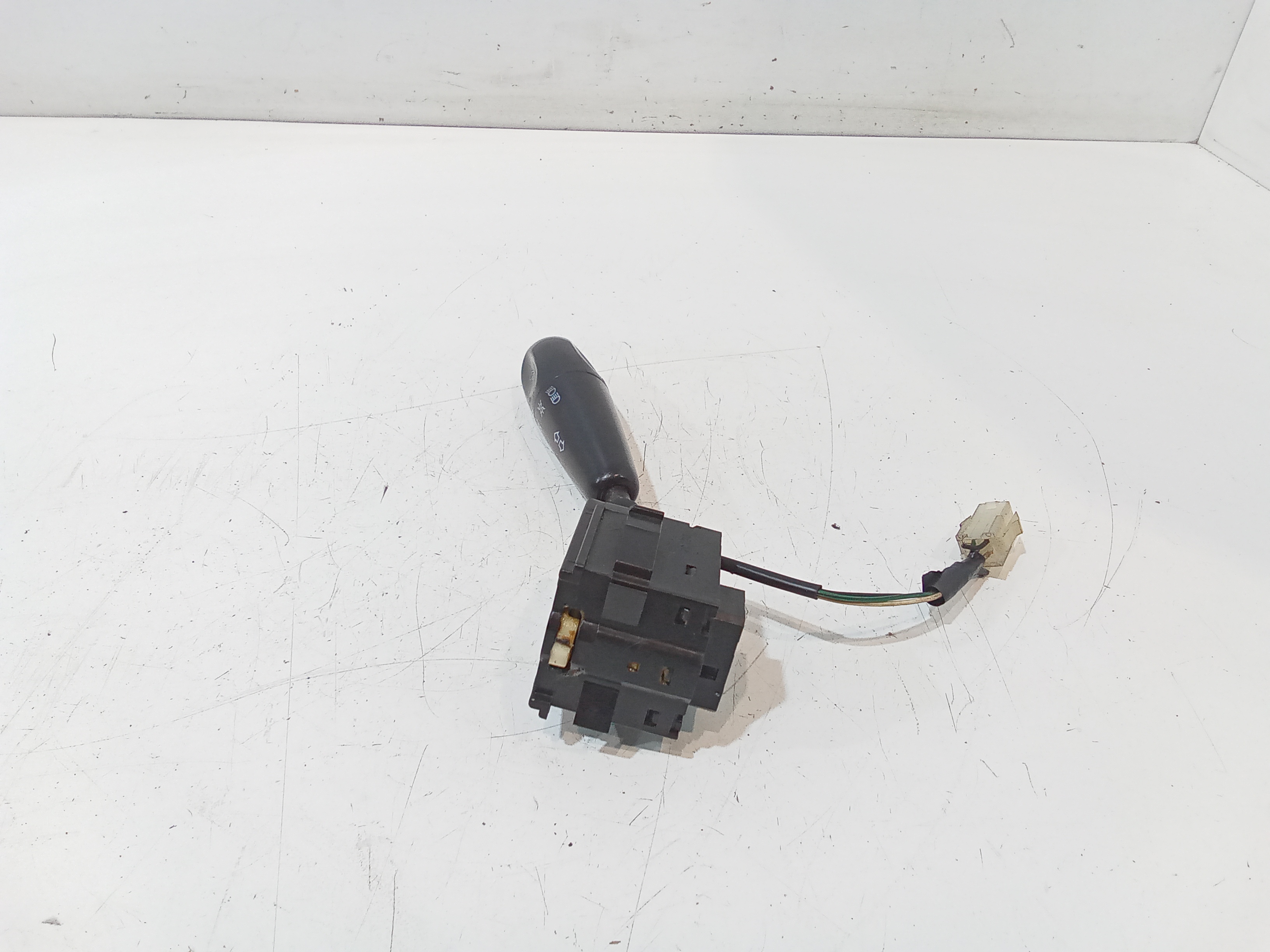 Devioluci sinistro per Chevrolet Matiz 3 Serie (2005 - 2007)