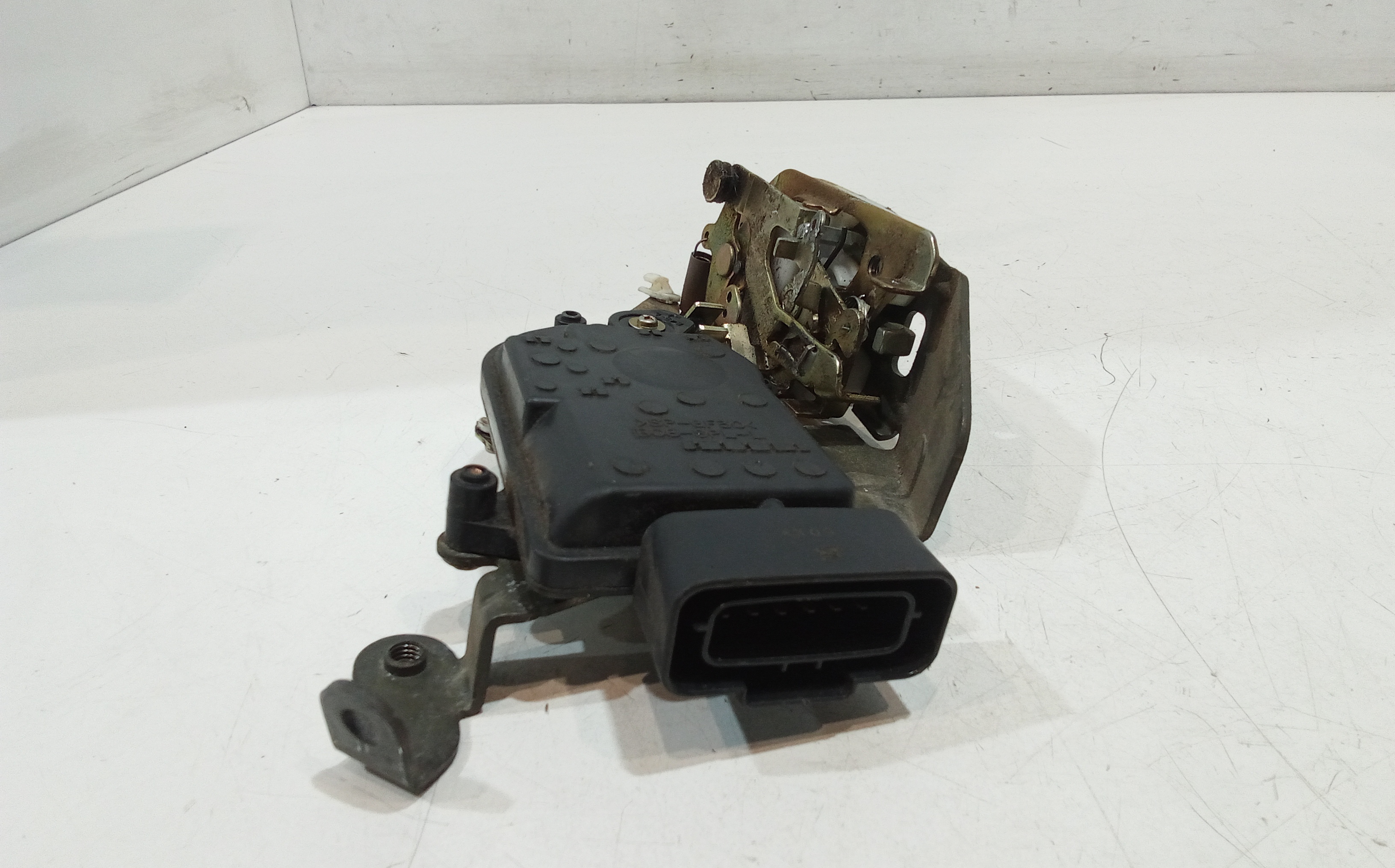 Serratura Anteriore Sinistra per Suzuki Ignis 2 Serie (2003 - 2009)