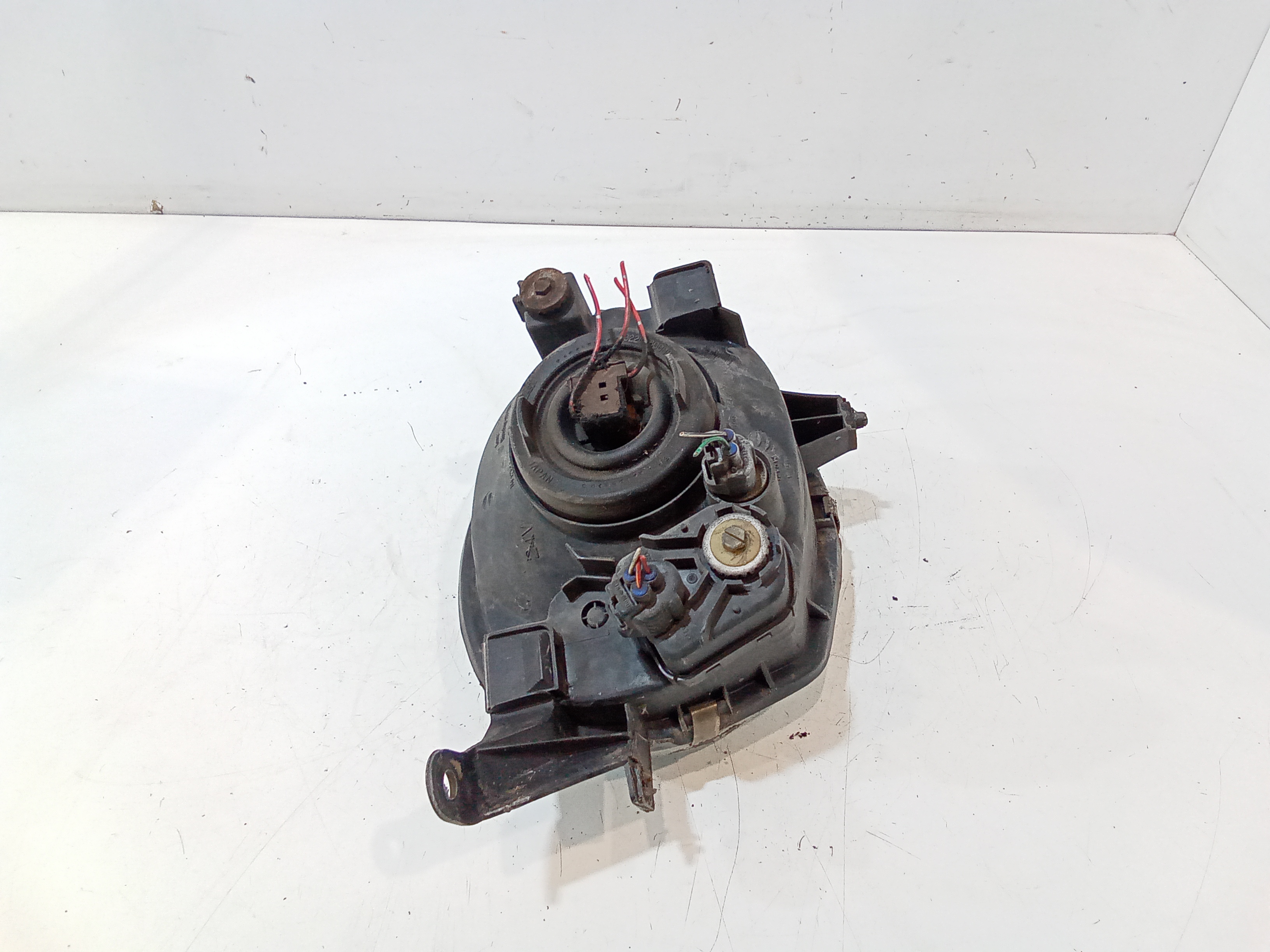 Faro anteriore Sinistro Guida per Toyota Corolla Berlina 1 Serie (1997 - 2000)