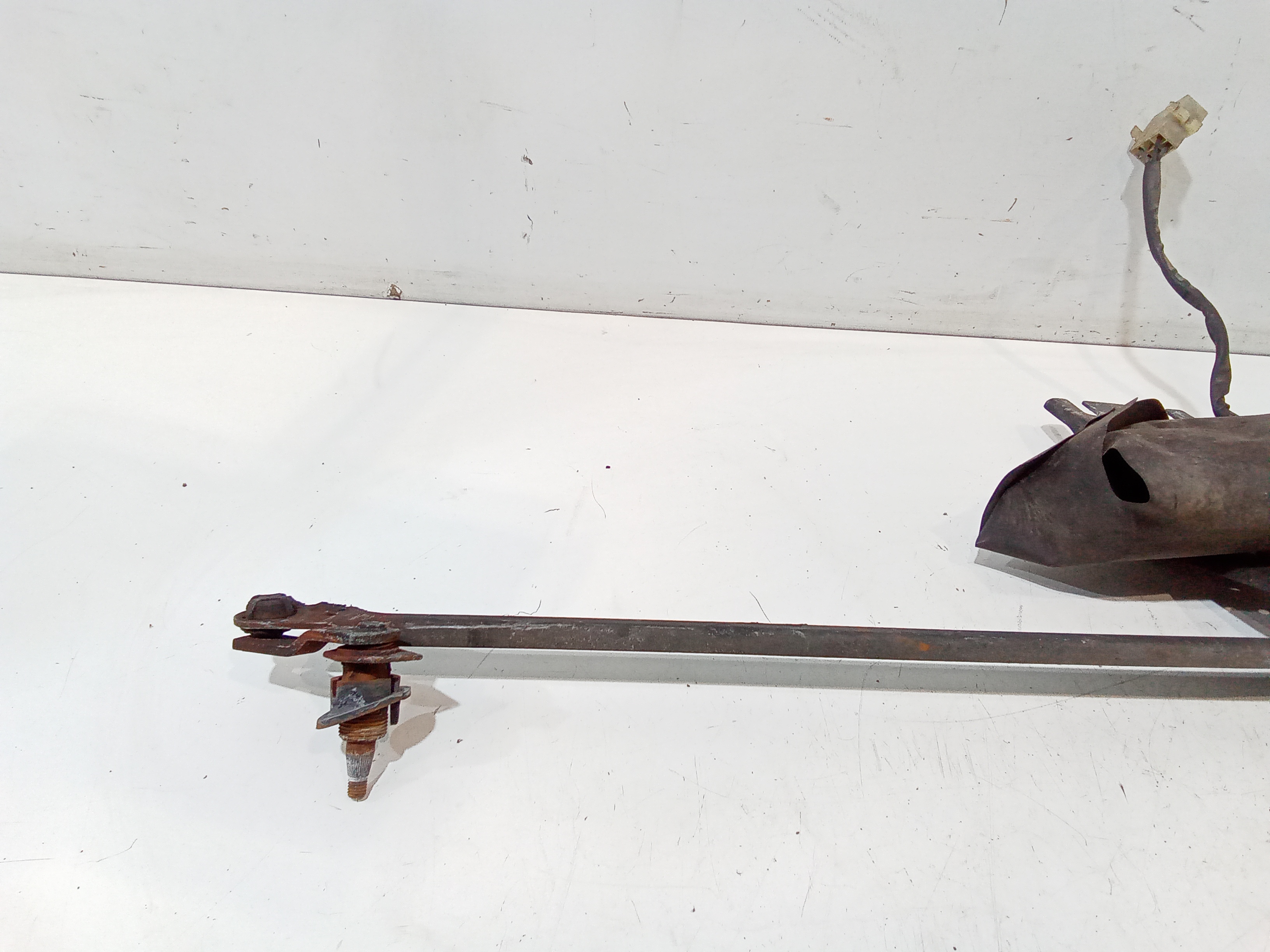 Motorino tergi ant completo di tandem per Iveco Daily 2 Serie (1989 - 2000)