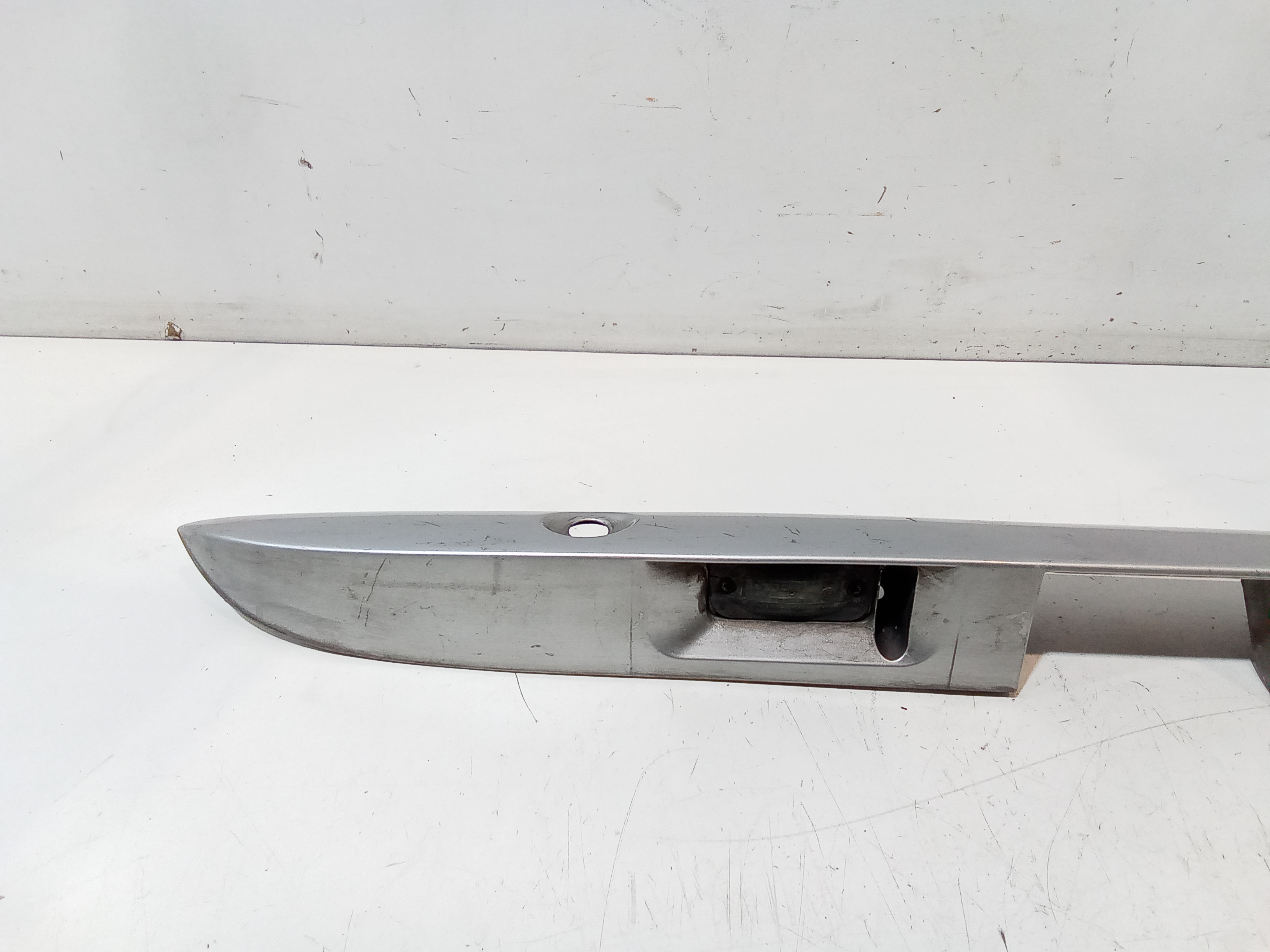 Maniglione posteriore con luci per Mercedes Vaneo 1 Serie (2001 - In produzione)