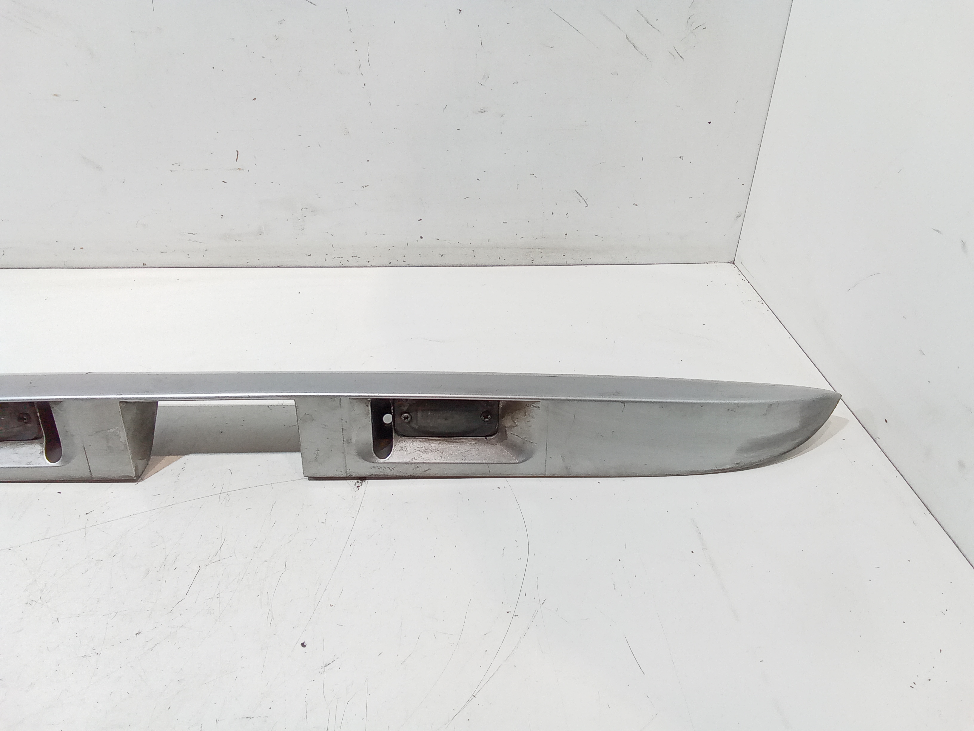 Maniglione posteriore con luci per Mercedes Vaneo 1 Serie (2001 - In produzione)