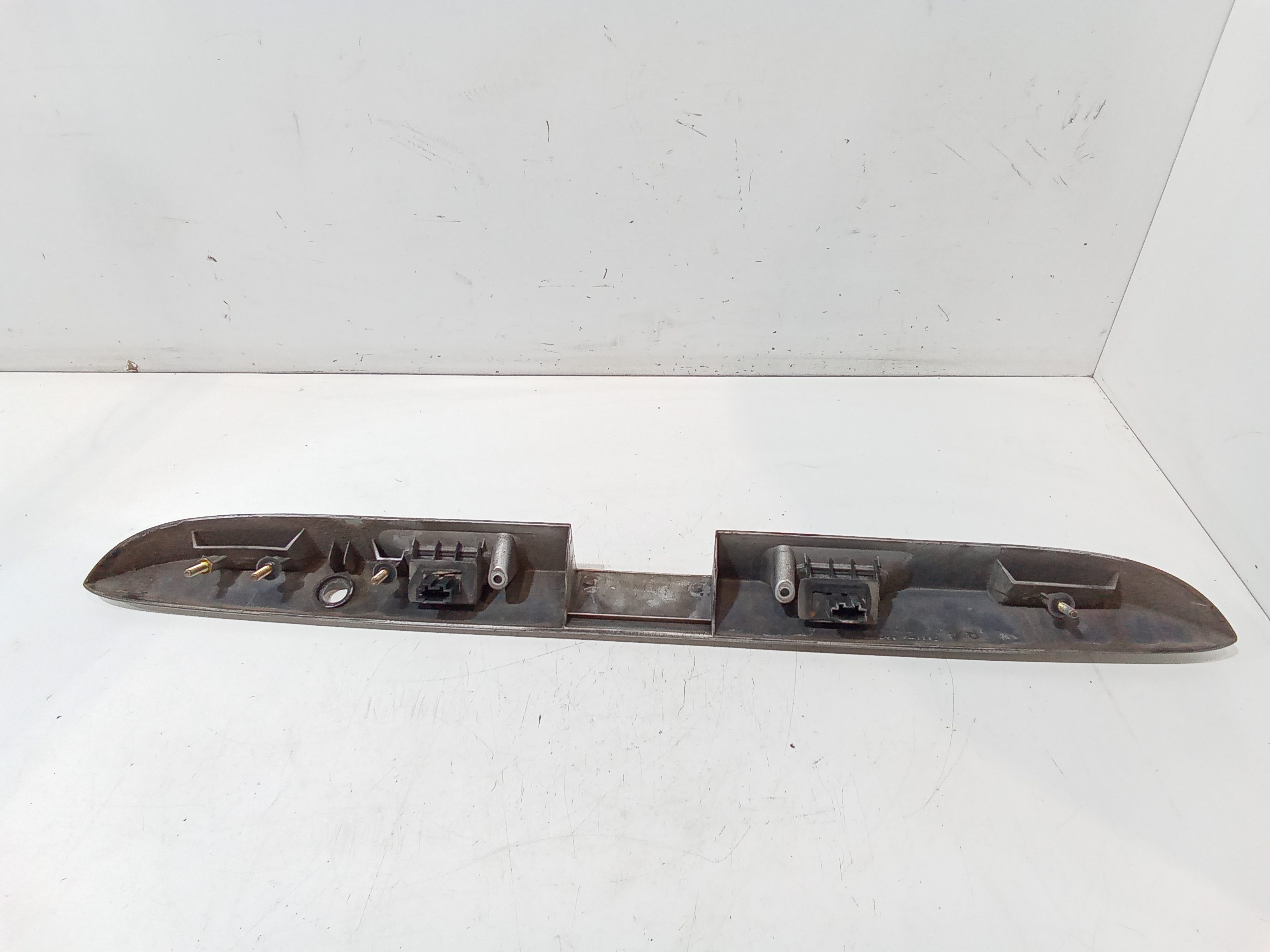 Maniglione posteriore con luci per Mercedes Vaneo 1 Serie (2001 - In produzione)