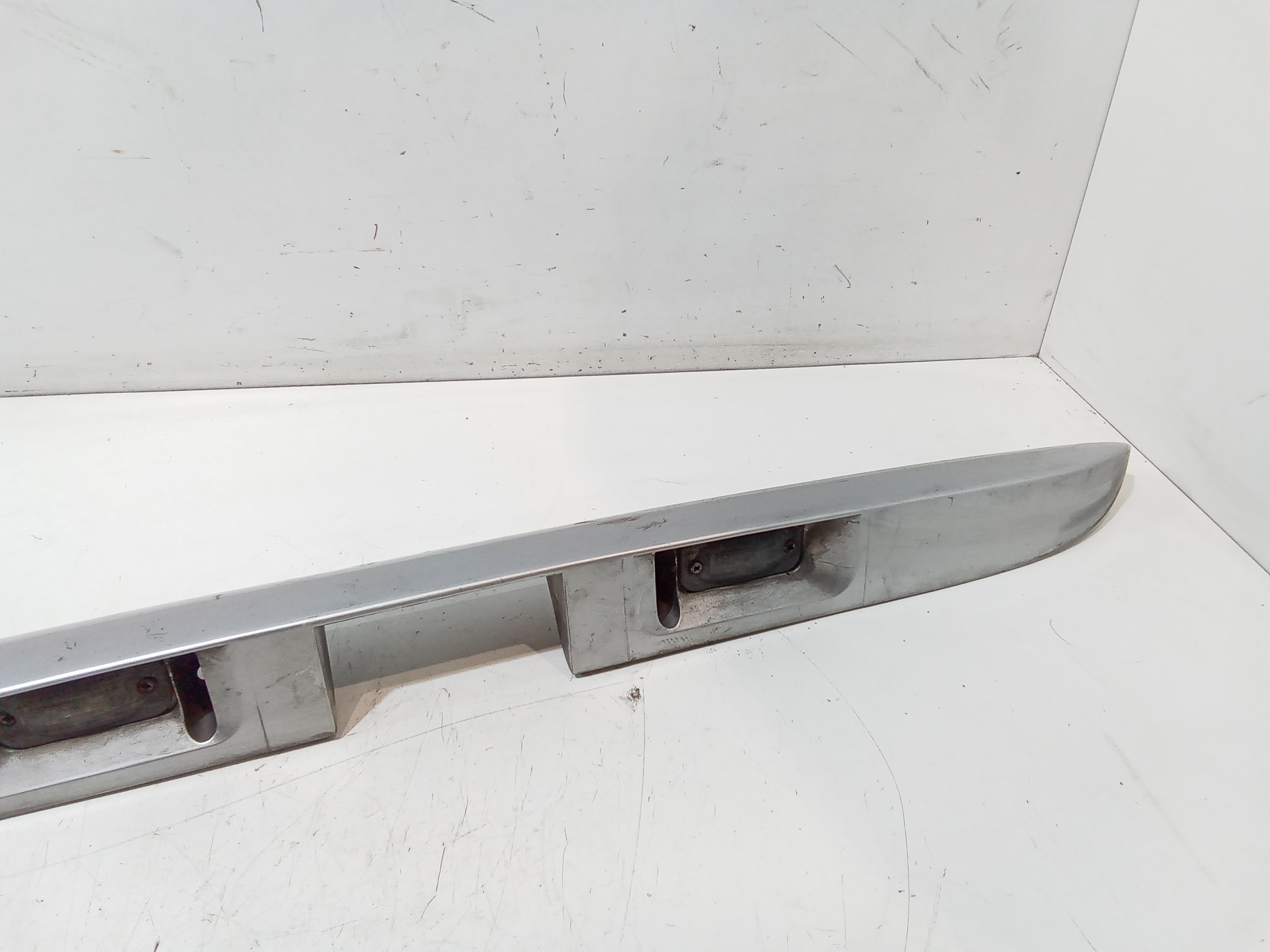 Maniglione posteriore con luci per Mercedes Vaneo 1 Serie (2001 - In produzione)